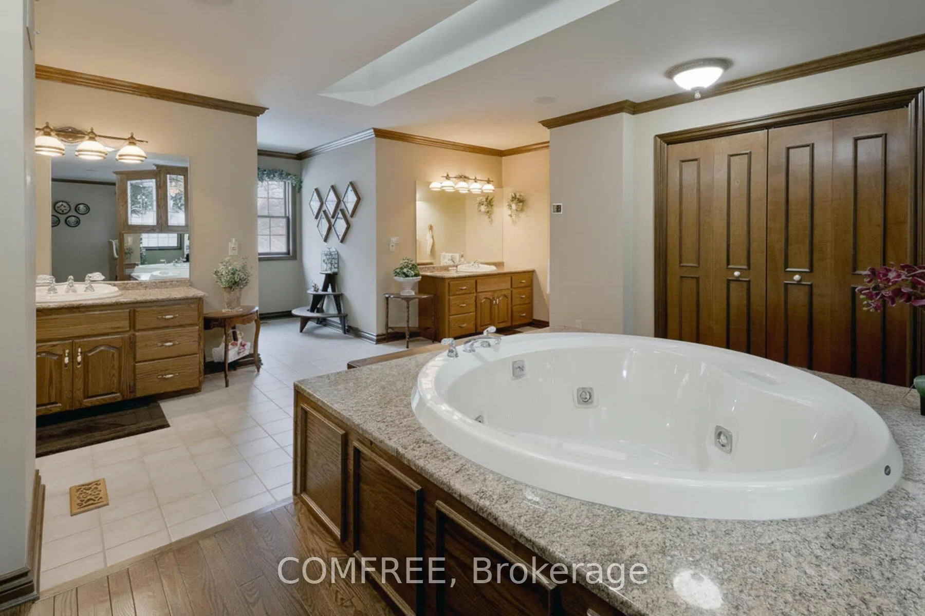 Photo 5 of 70353 Ausable Line, South Huron, Stephen — HOMEH