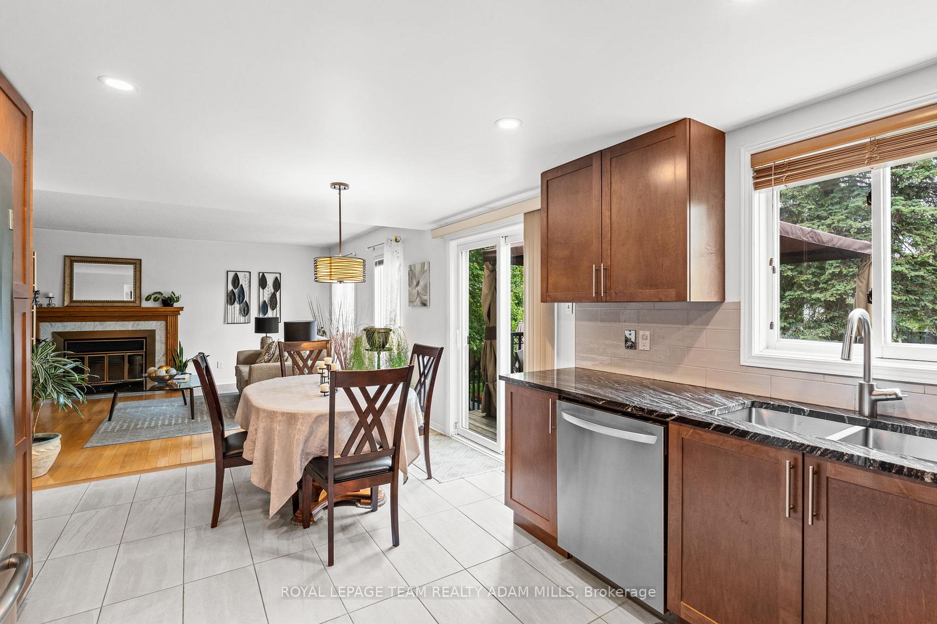Photo 15 of 1 Briermoor Crescent, Ottawa, Hunt Club Park/Greenboro — HOMEH