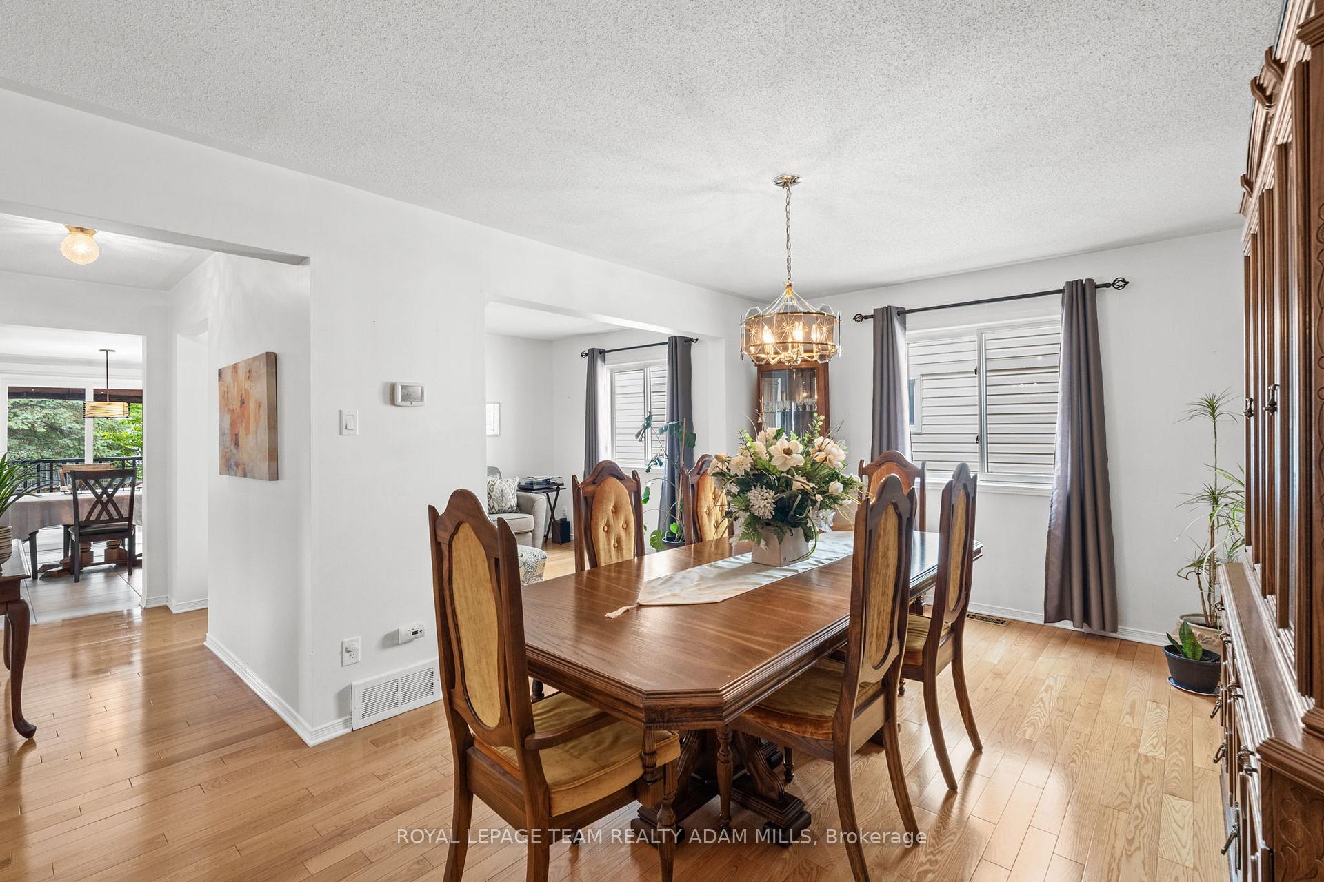 Photo 17 of 1 Briermoor Crescent, Ottawa, Hunt Club Park/Greenboro — HOMEH