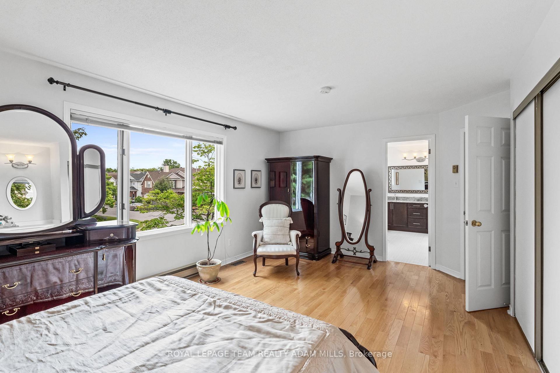 Photo 21 of 1 Briermoor Crescent, Ottawa, Hunt Club Park/Greenboro — HOMEH
