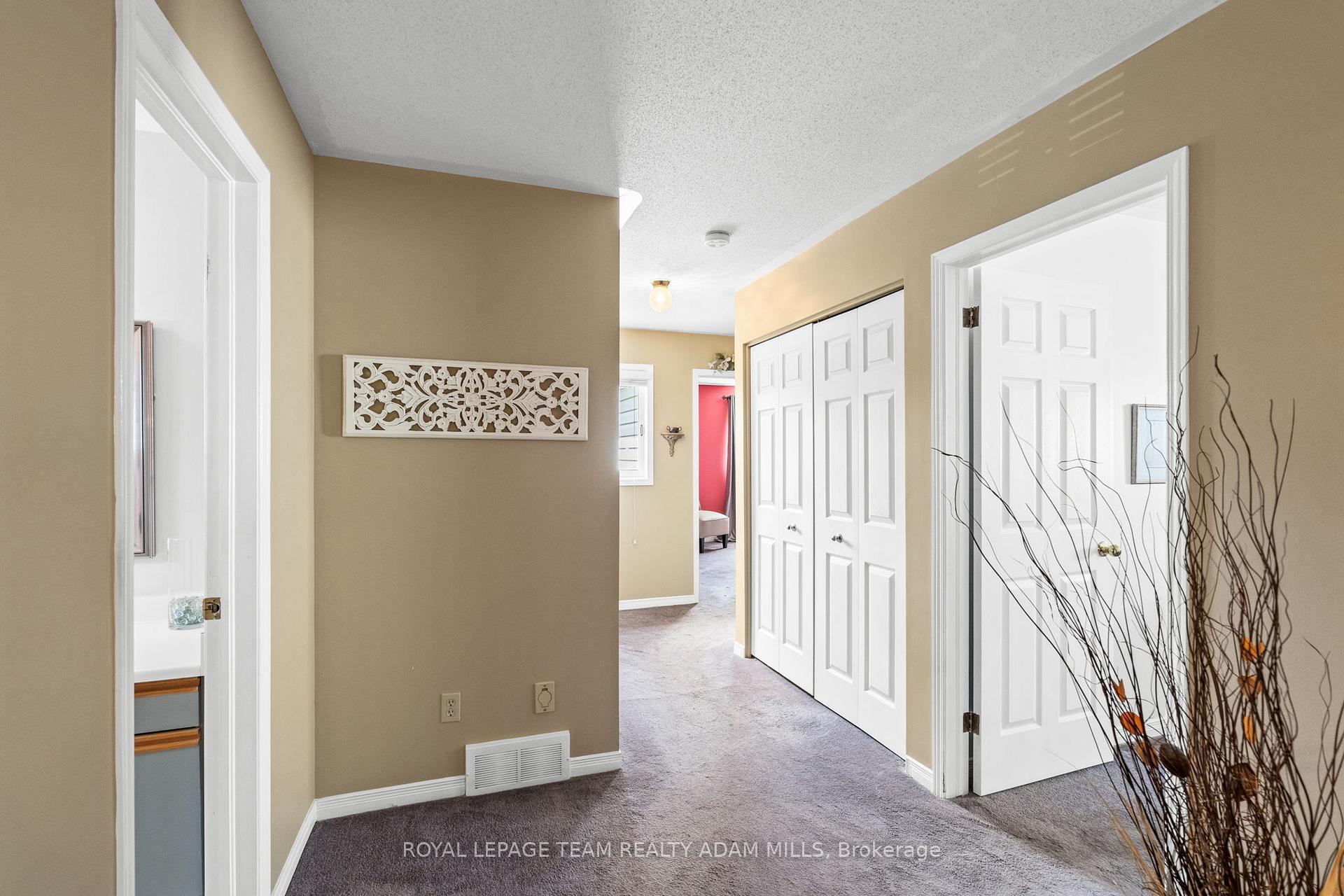 Photo 24 of 1 Briermoor Crescent, Ottawa, Hunt Club Park/Greenboro — HOMEH