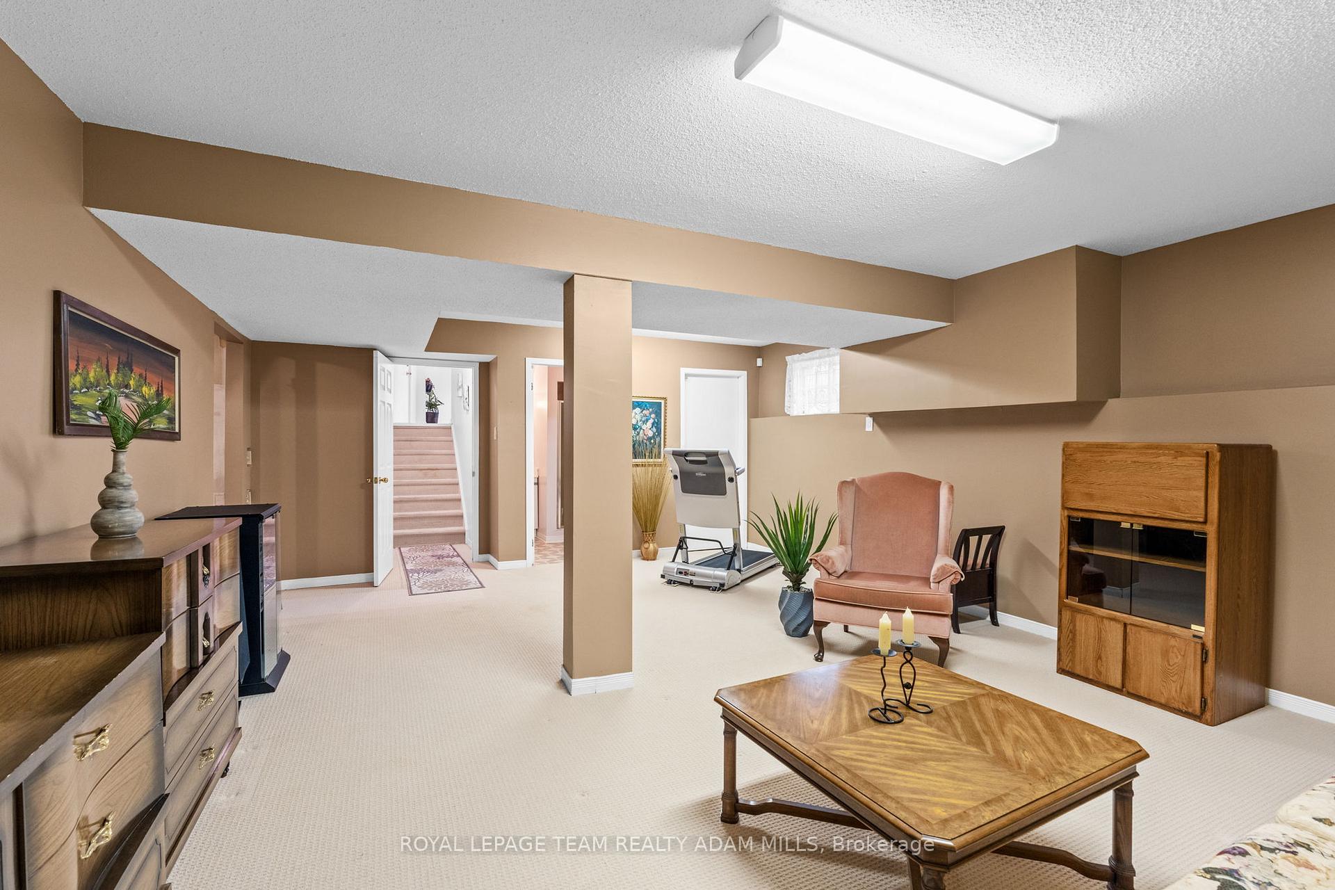 Photo 32 of 1 Briermoor Crescent, Ottawa, Hunt Club Park/Greenboro — HOMEH