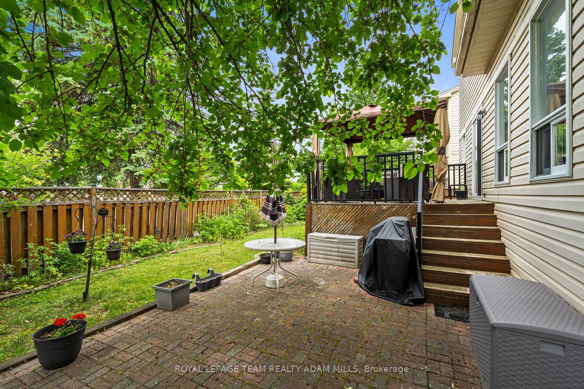 Photo 35 of 1 Briermoor Crescent, Ottawa, Hunt Club Park/Greenboro — HOMEH