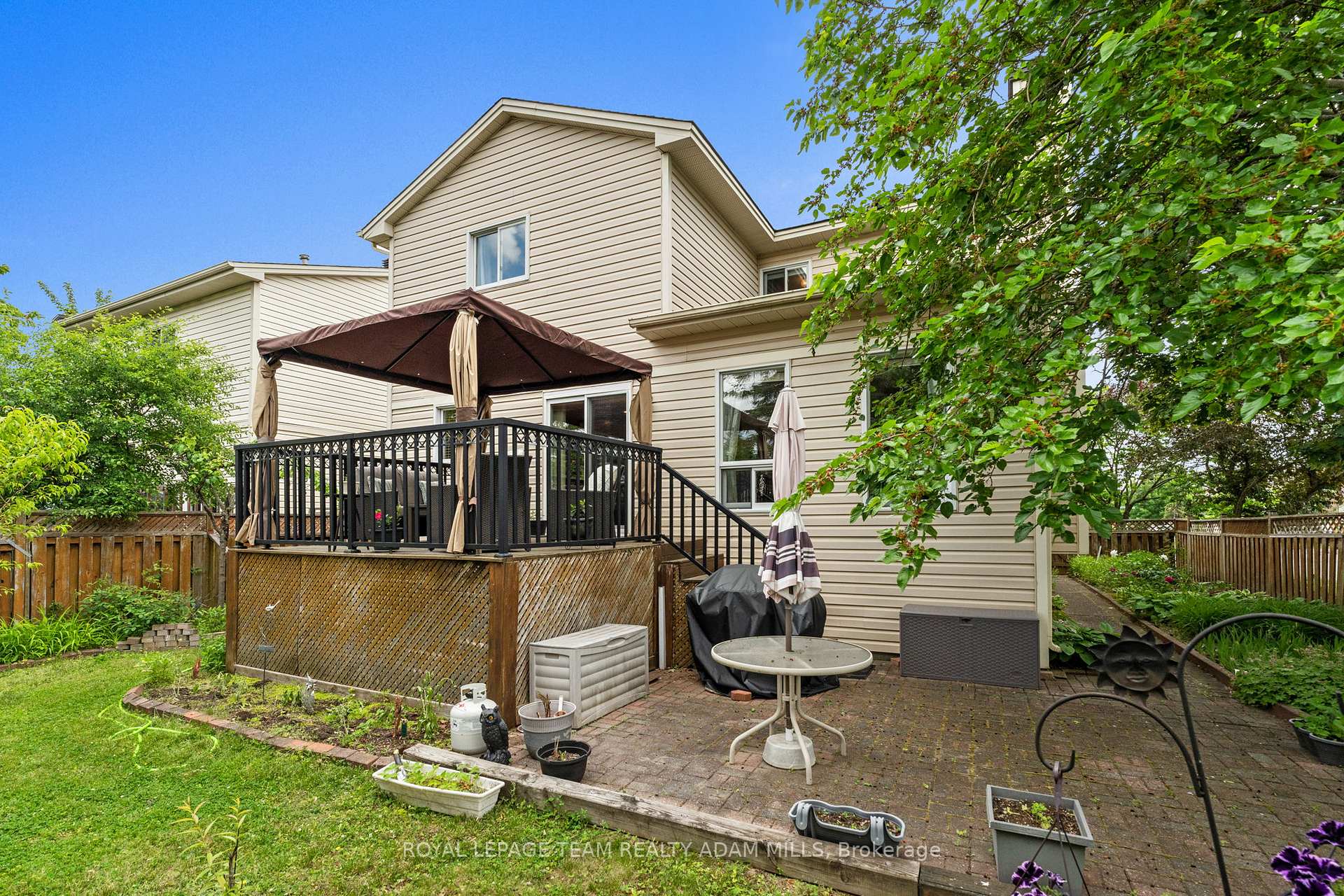 Photo 36 of 1 Briermoor Crescent, Ottawa, Hunt Club Park/Greenboro — HOMEH