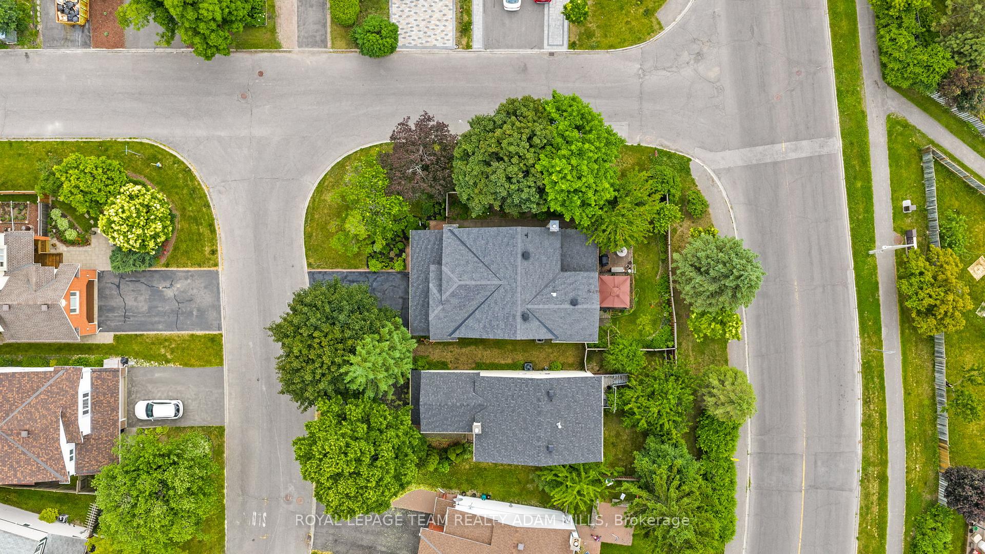 Photo 41 of 1 Briermoor Crescent, Ottawa, Hunt Club Park/Greenboro — HOMEH