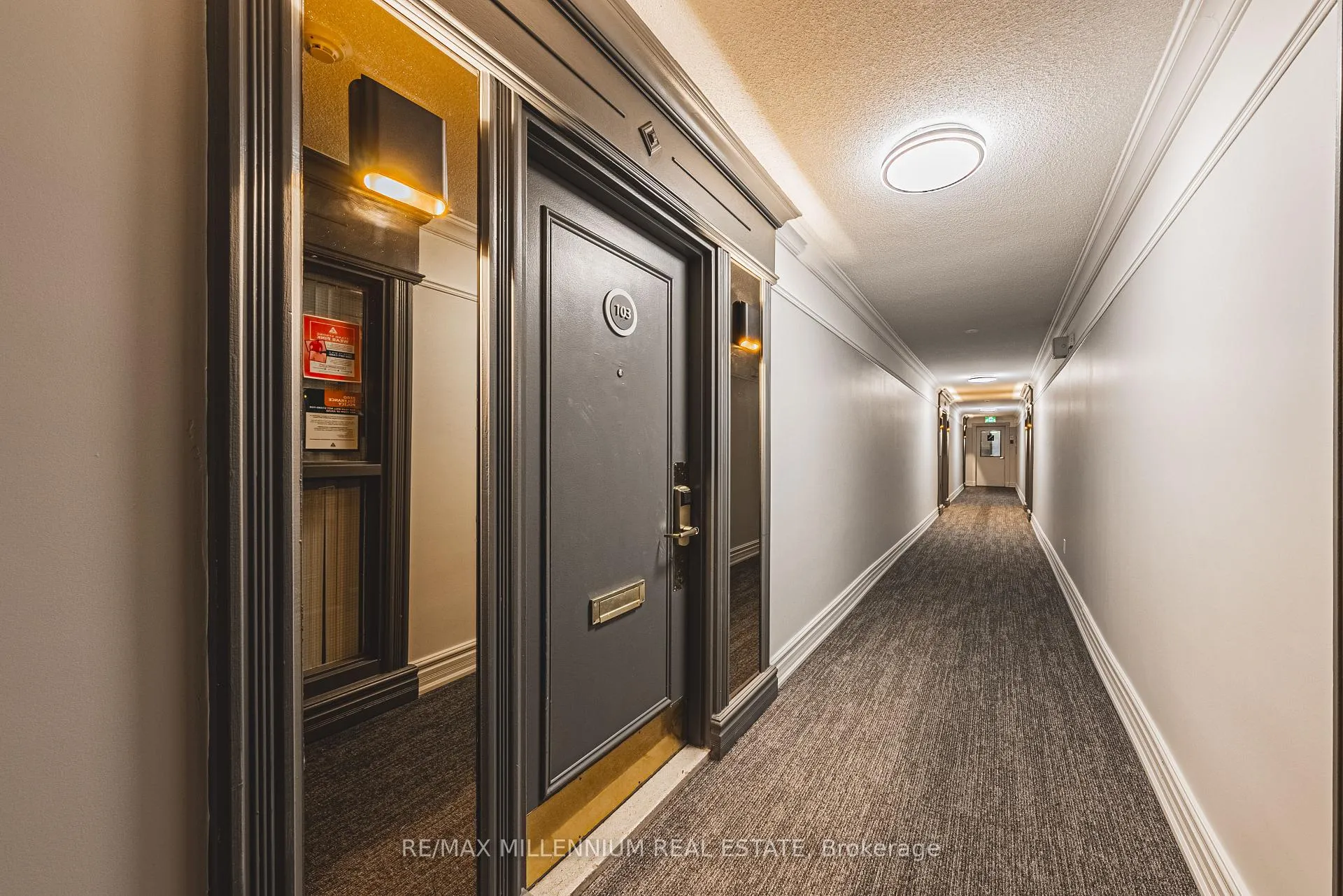 Photo 6 of Unit 708, 2160 Lakeshore Road, Burlington, Brant — HOMEH