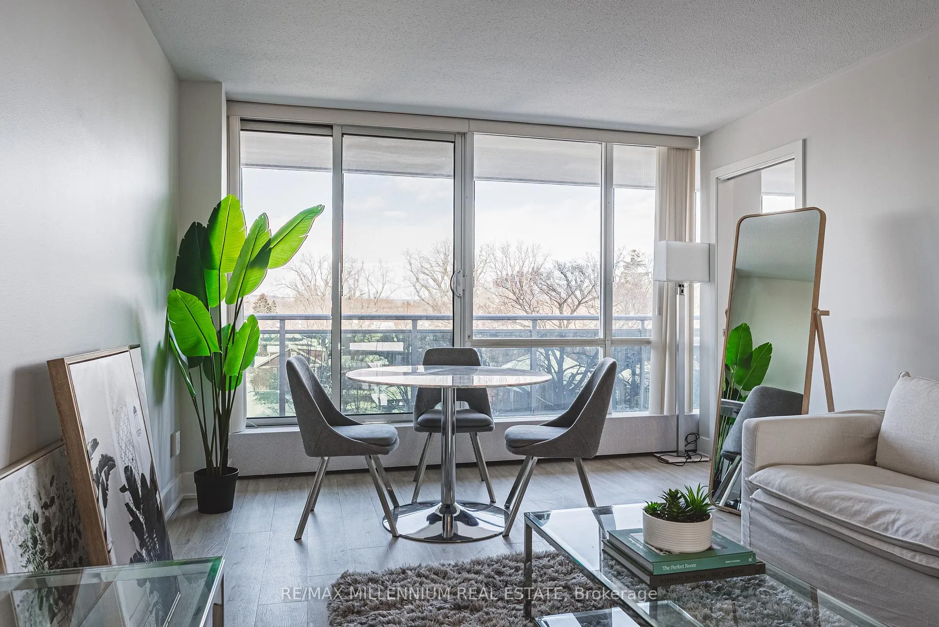 Photo 16 of Unit 708, 2160 Lakeshore Road, Burlington, Brant — HOMEH