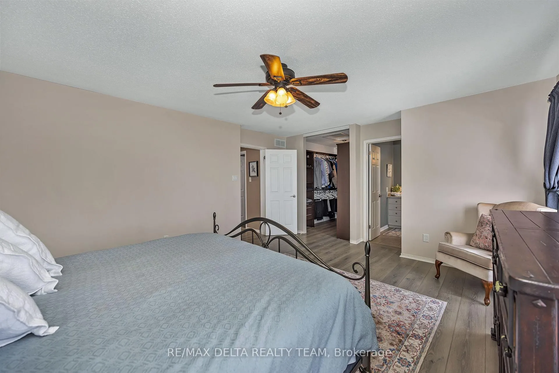 Photo 19 of 39 Sunvale Way, Ottawa, Barrhaven East — HOMEH