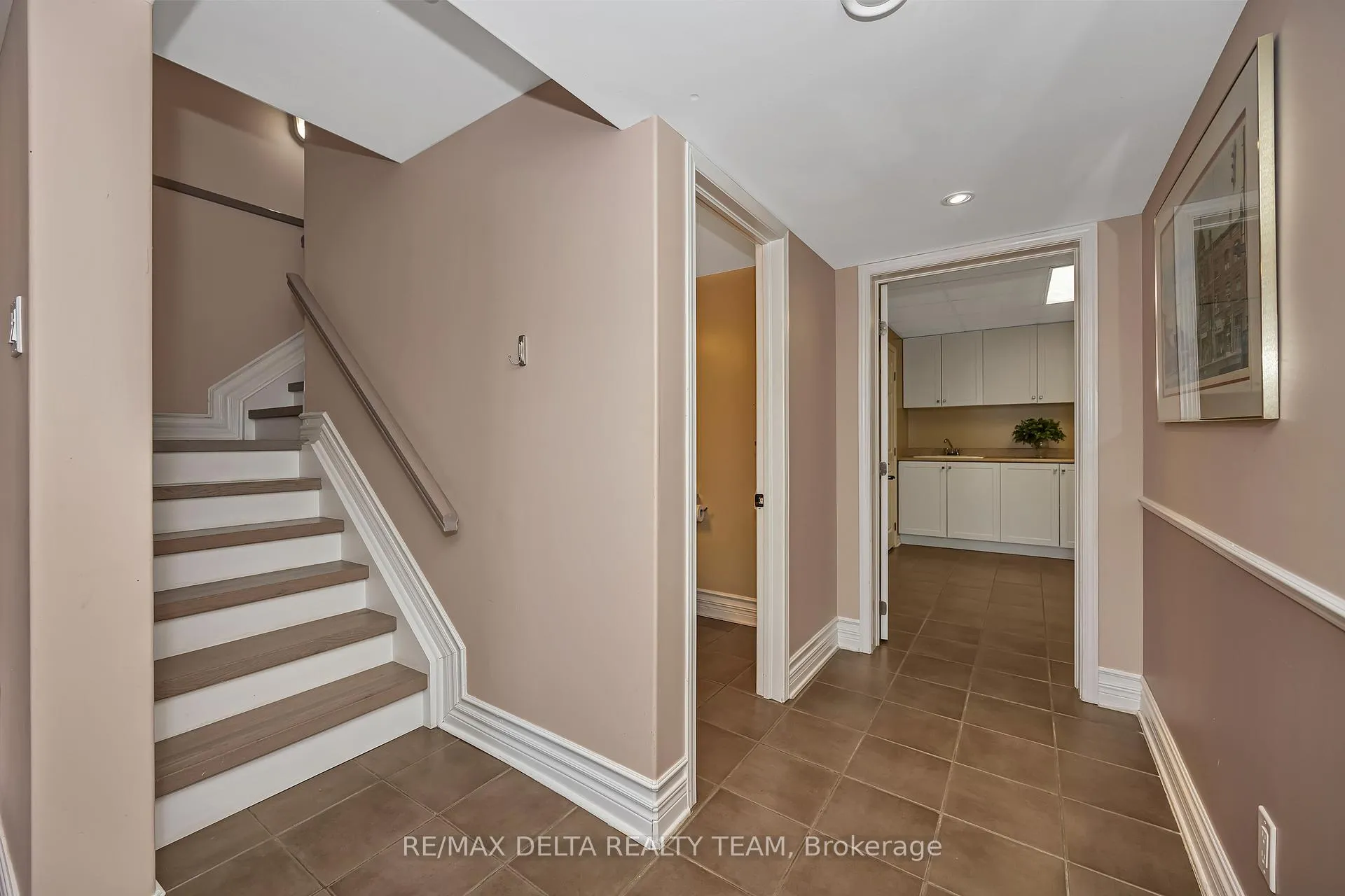 Photo 28 of 39 Sunvale Way, Ottawa, Barrhaven East — HOMEH