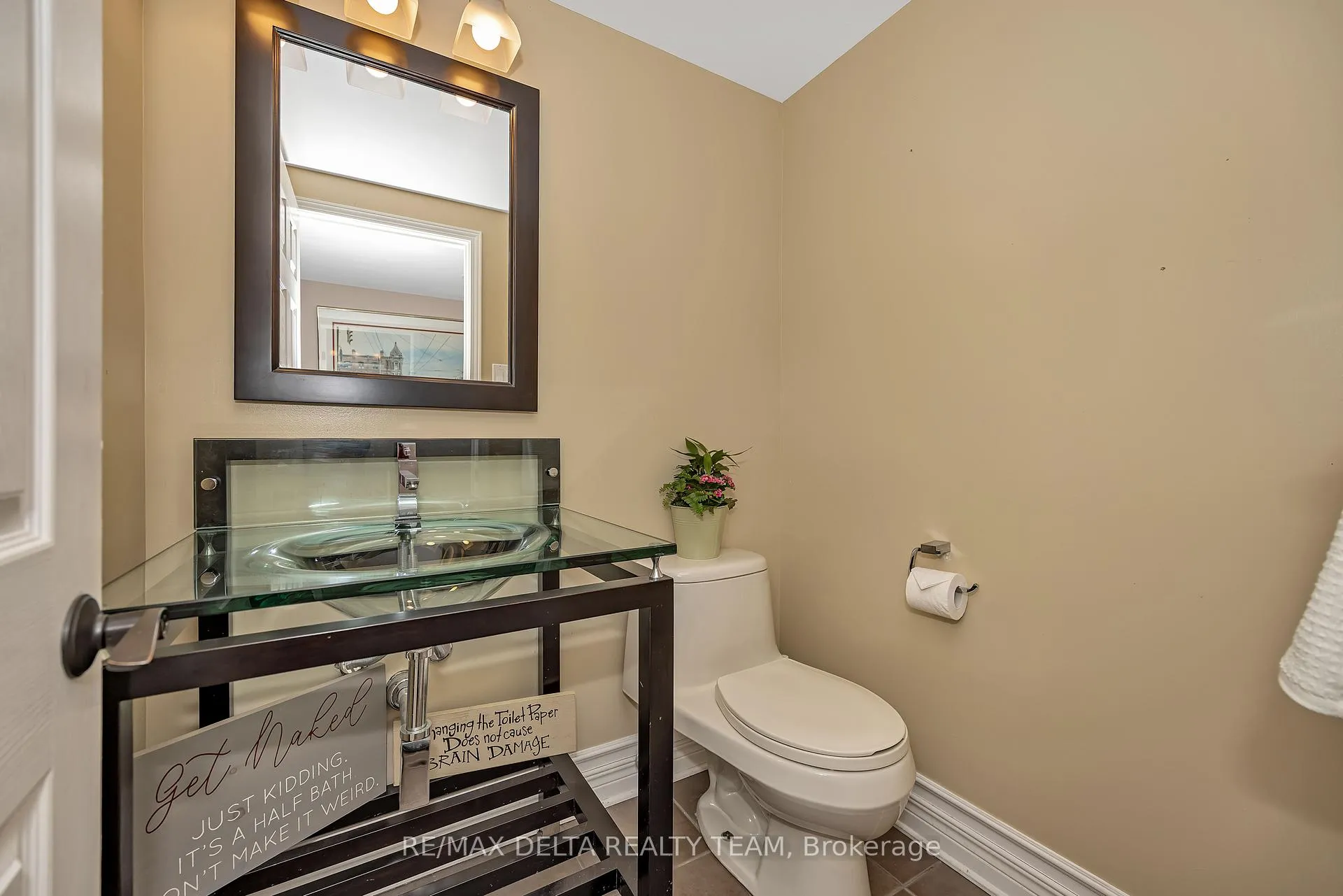 Photo 32 of 39 Sunvale Way, Ottawa, Barrhaven East — HOMEH