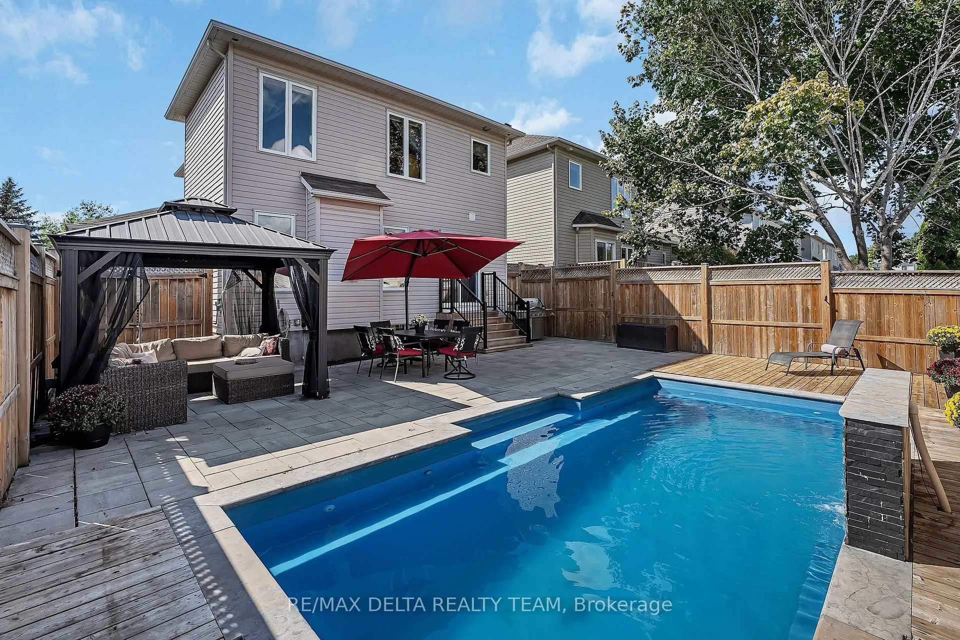Photo 38 of 39 Sunvale Way, Ottawa, Barrhaven East — HOMEH