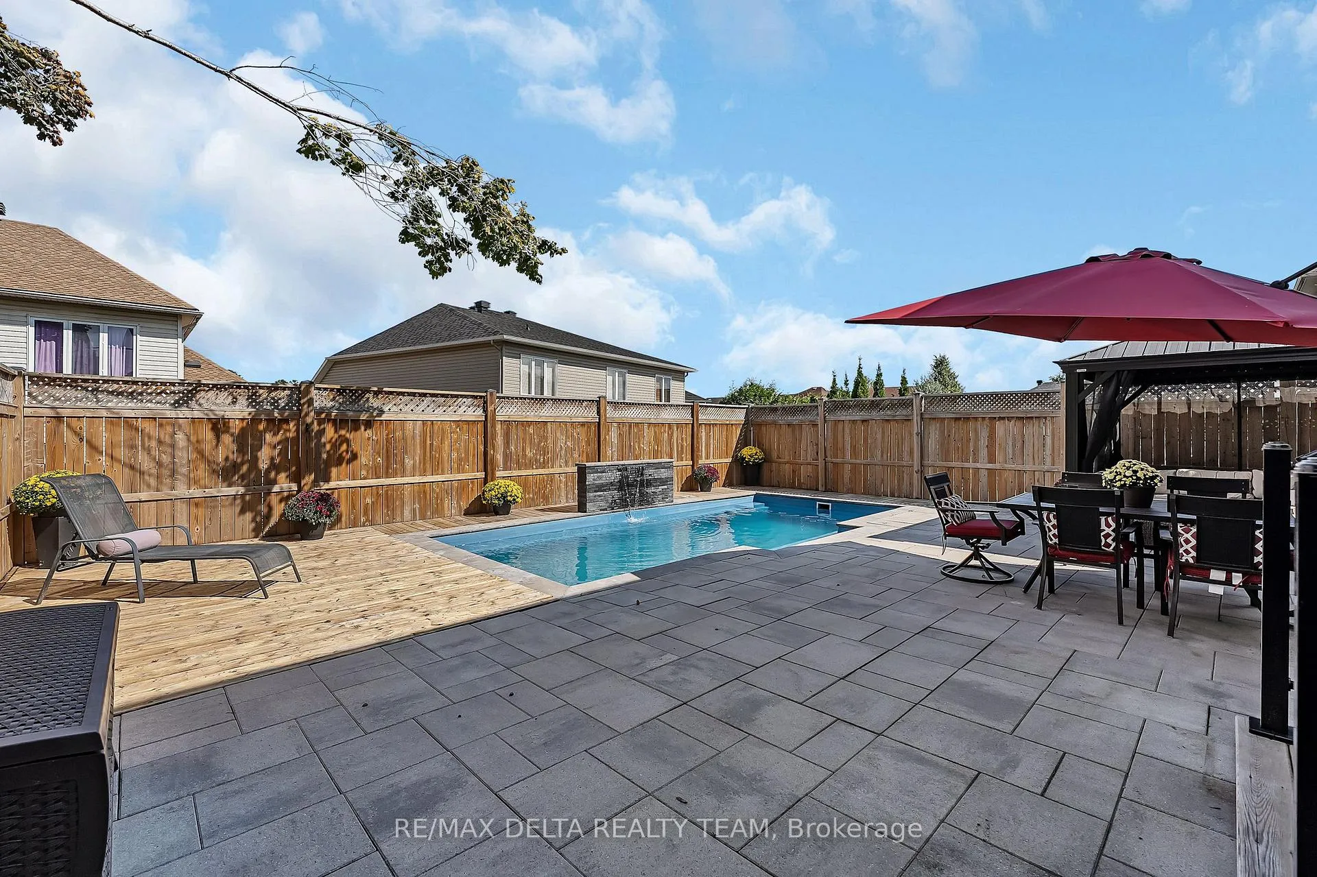Photo 40 of 39 Sunvale Way, Ottawa, Barrhaven East — HOMEH