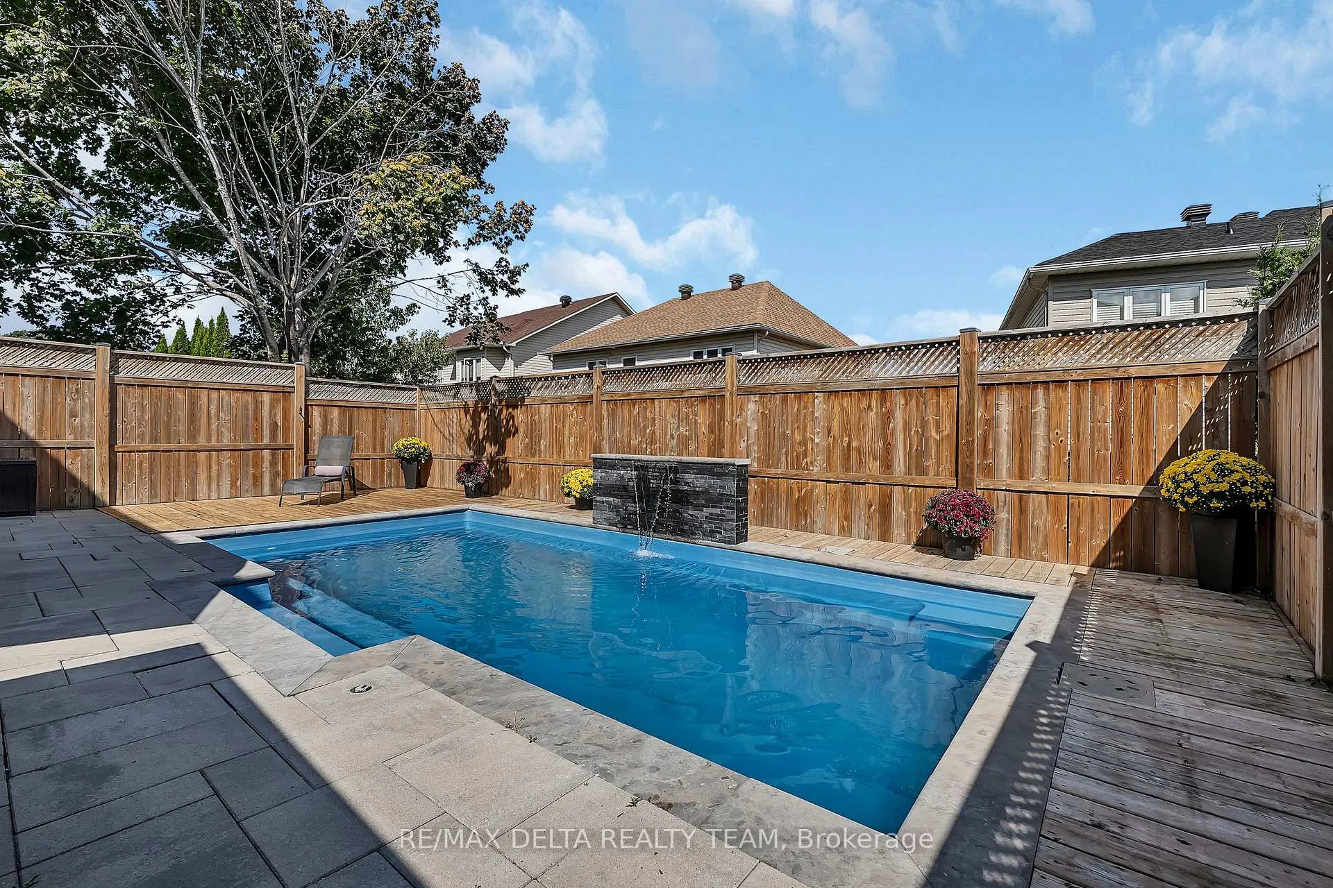 Photo 41 of 39 Sunvale Way, Ottawa, Barrhaven East — HOMEH