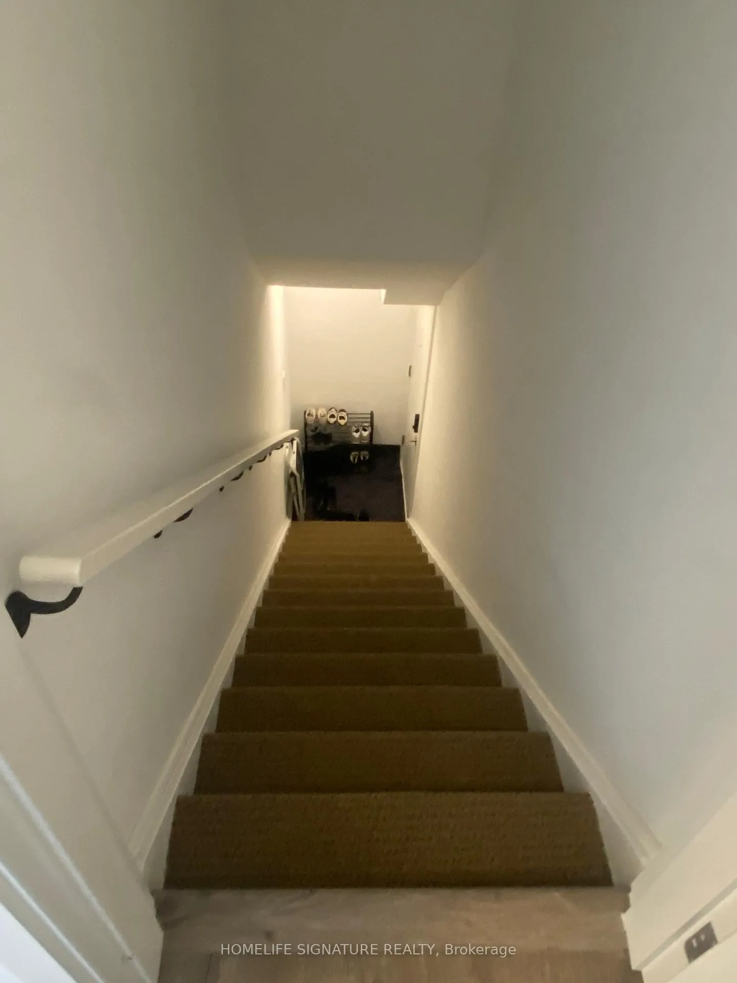 Photo 2 of Unit 15, 5 Romilly Avenue, Brampton, Northwest Brampton — HOMEH