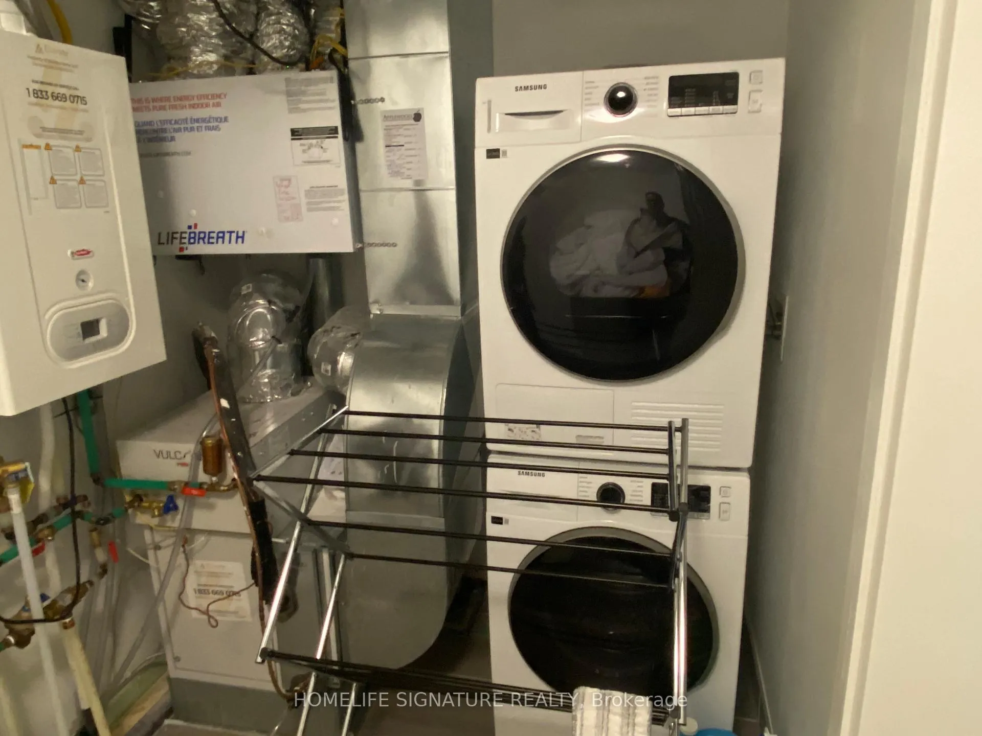 Photo 11 of Unit 15, 5 Romilly Avenue, Brampton, Northwest Brampton — HOMEH