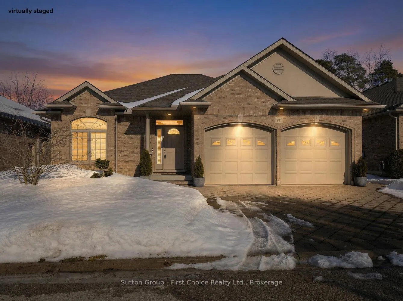 Photo 2 of 32 North Pointe Drive, Stratford — HOMEH