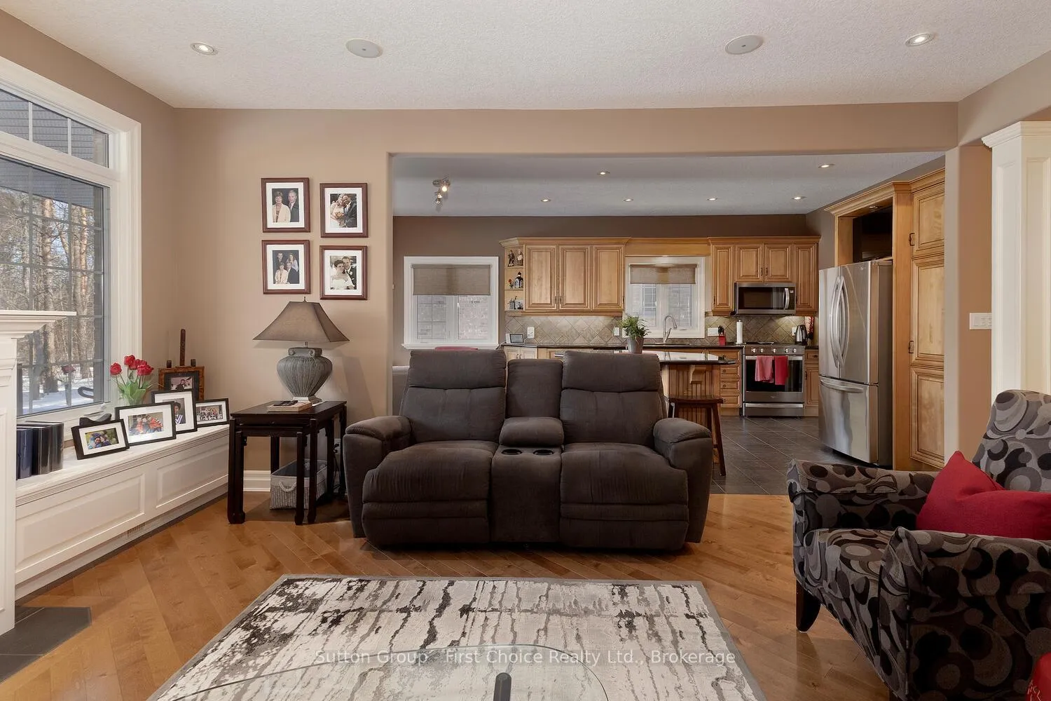 Photo 9 of 32 North Pointe Drive, Stratford — HOMEH