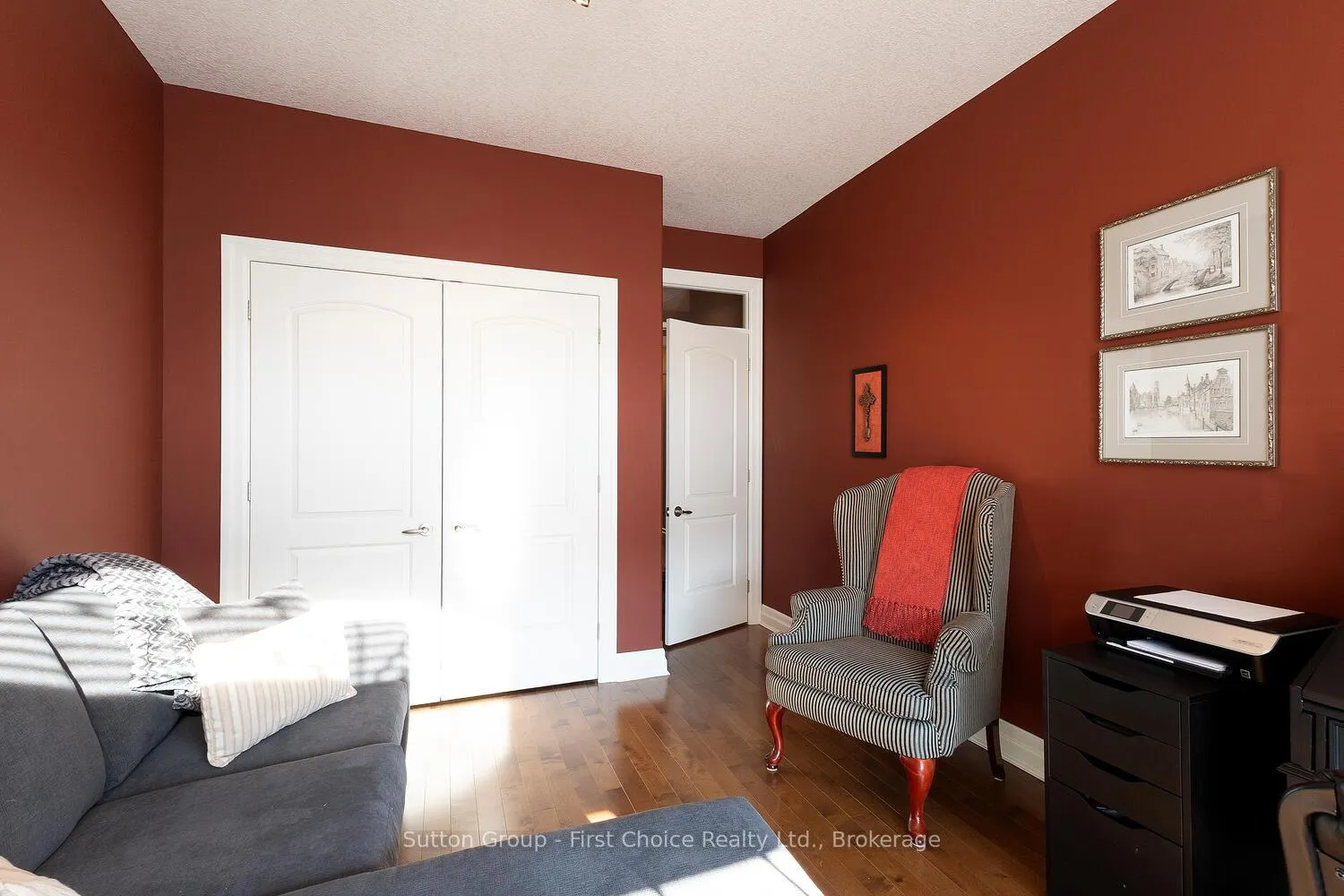 Photo 26 of 32 North Pointe Drive, Stratford — HOMEH