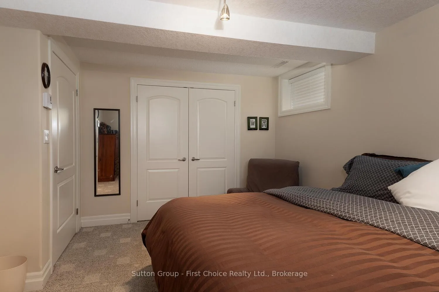 Photo 34 of 32 North Pointe Drive, Stratford — HOMEH