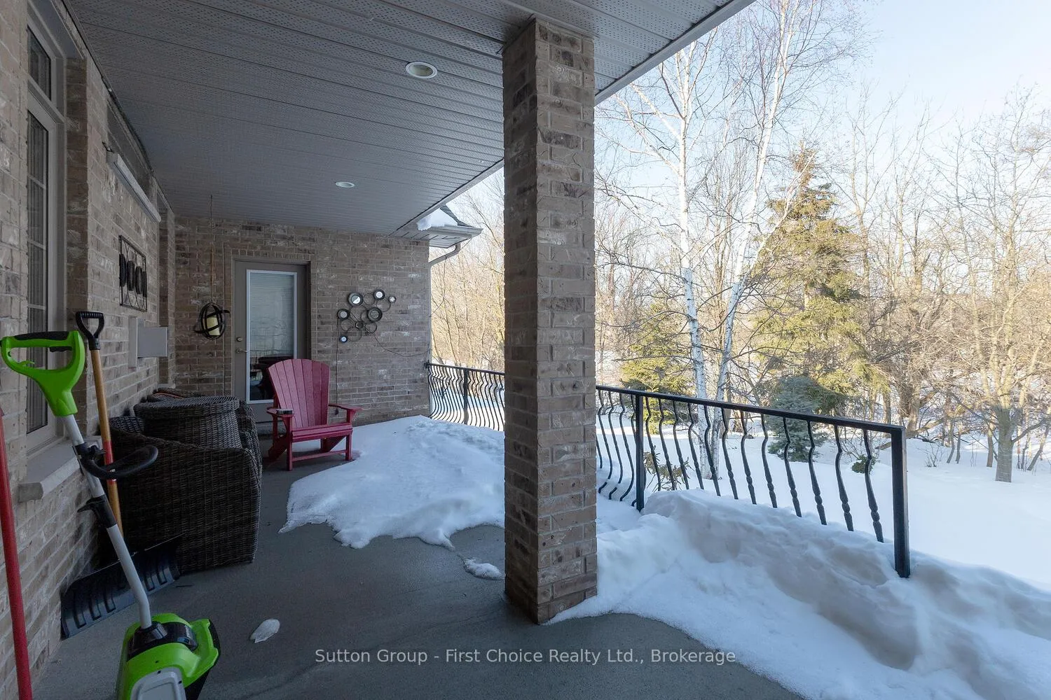 Photo 37 of 32 North Pointe Drive, Stratford — HOMEH