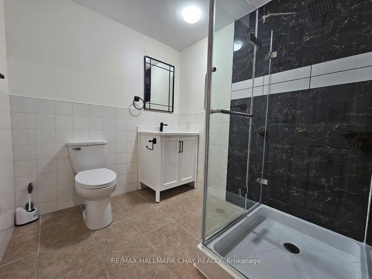 Photo 14 of Unit Lower, 47 Lake Crescent, Barrie, Holly — HOMEH