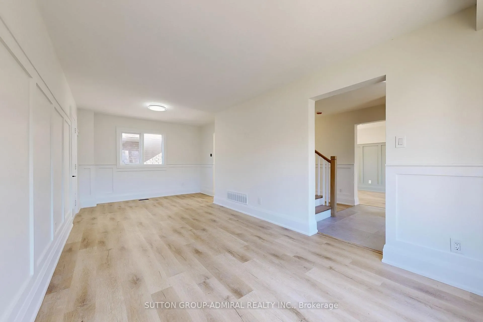 Photo 7 of 2213 Chalmers Crescent, Innisfil, Alcona — HOMEH