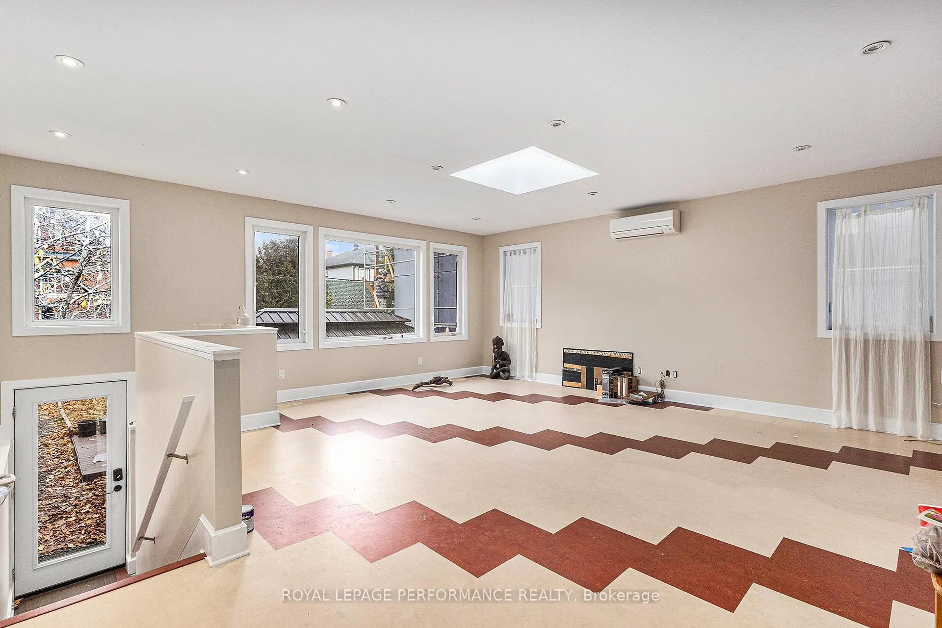 Photo 18 of 107 Russell Avenue, Ottawa, Sandy Hill — HOMEH