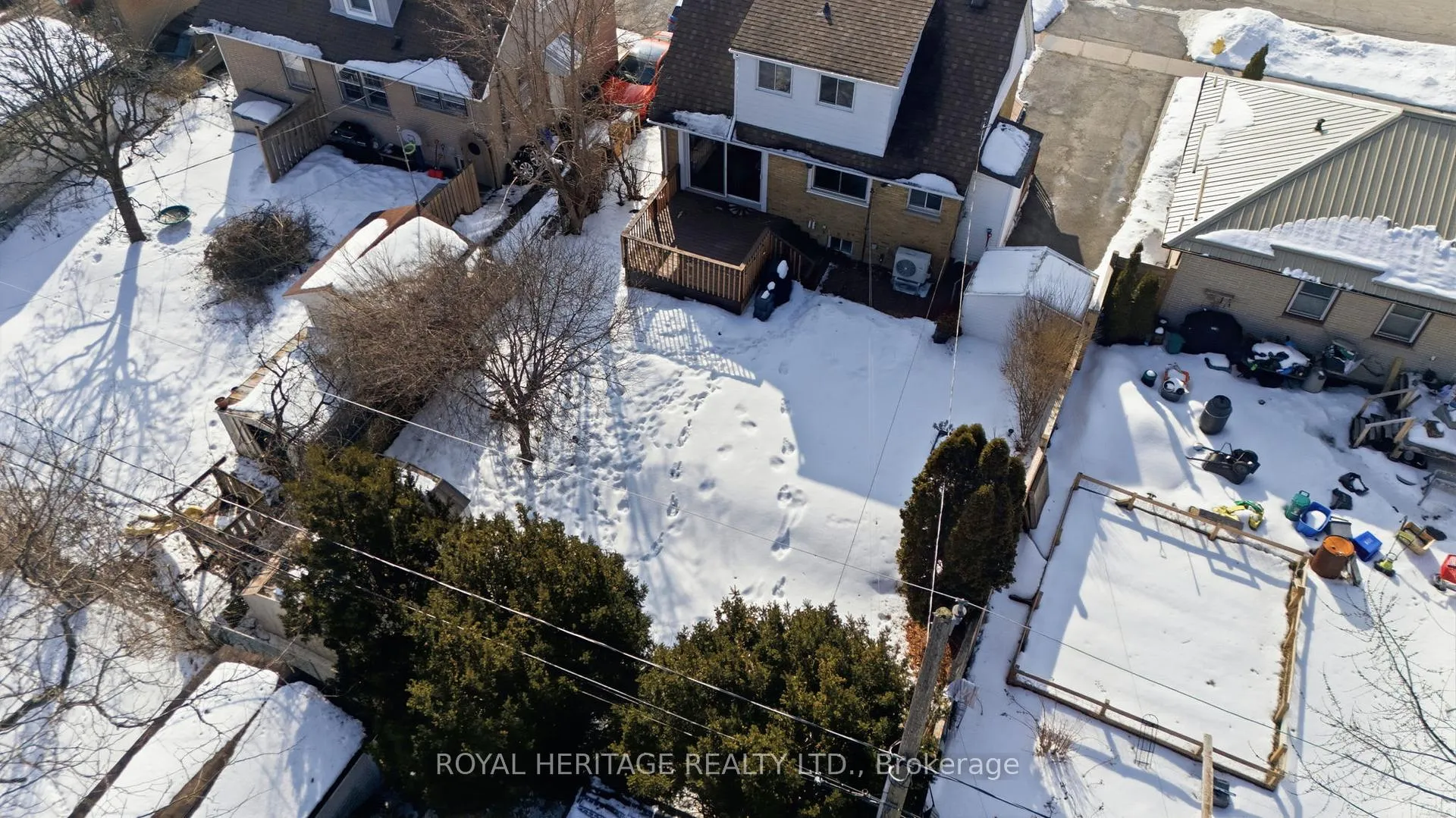 Photo 31 of 36 Forest Road, Ajax, South East — HOMEH