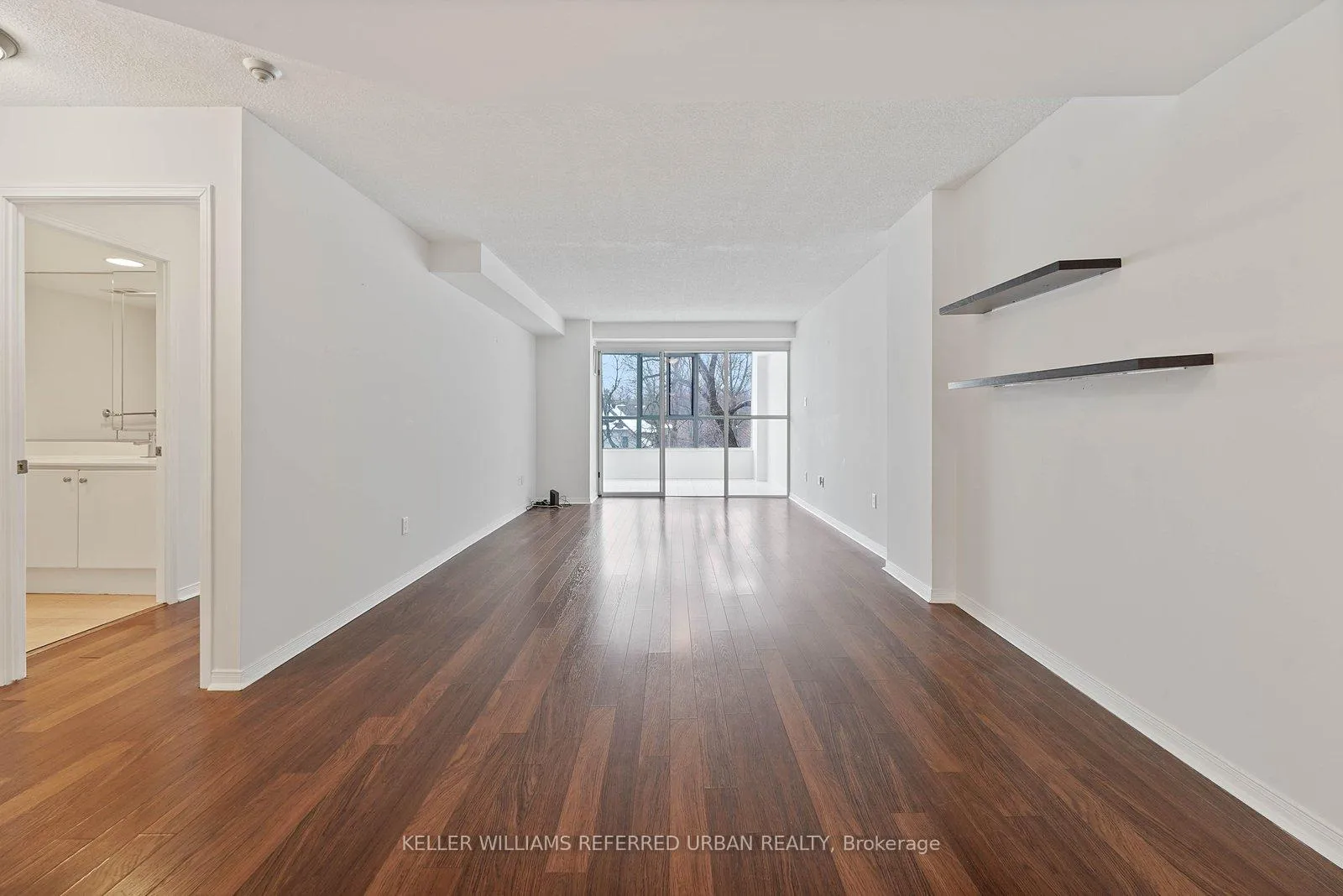 Photo 7 of Unit 404, 10 Tichester Road, Toronto, Forest Hill South — HOMEH
