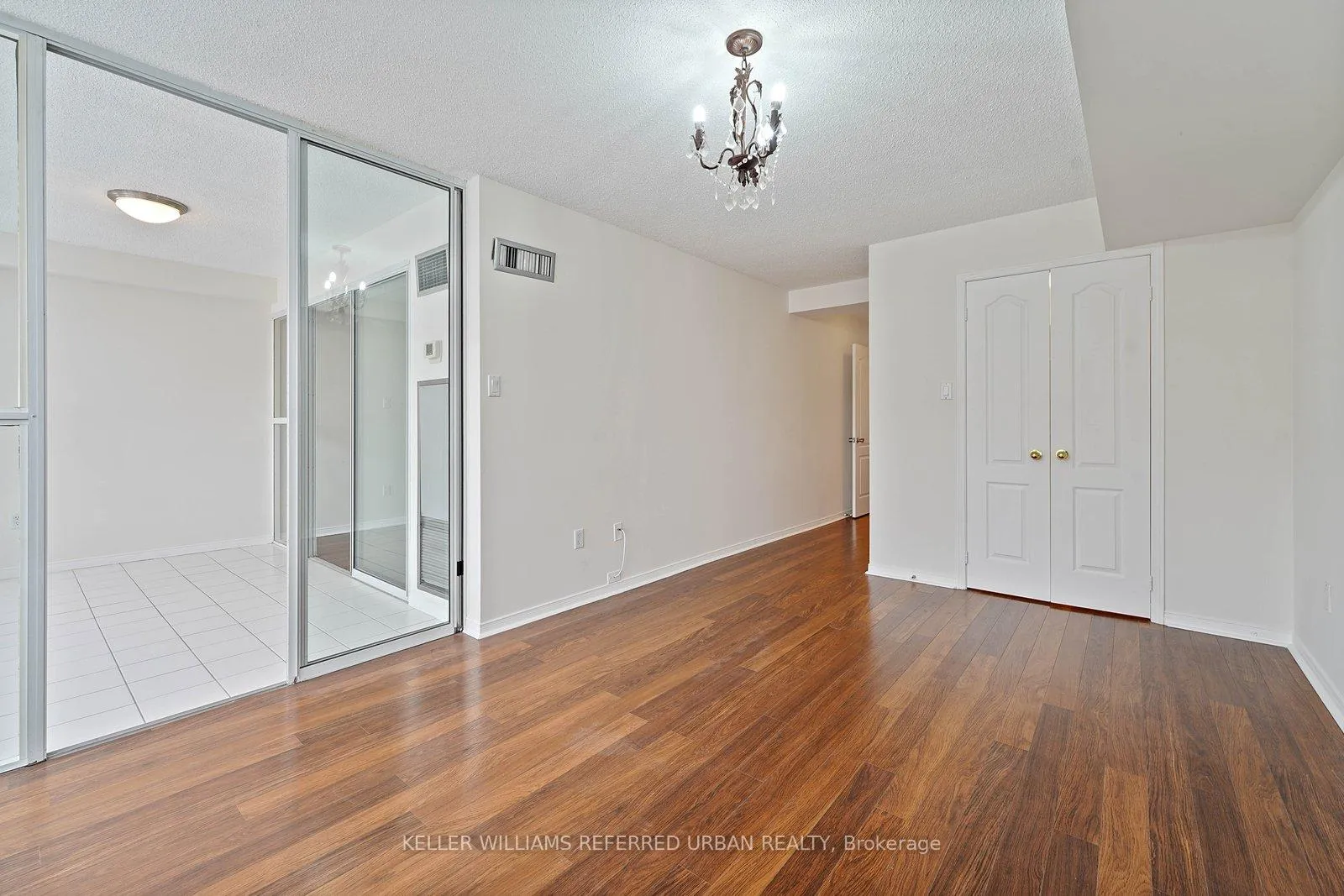 Photo 11 of Unit 404, 10 Tichester Road, Toronto, Forest Hill South — HOMEH
