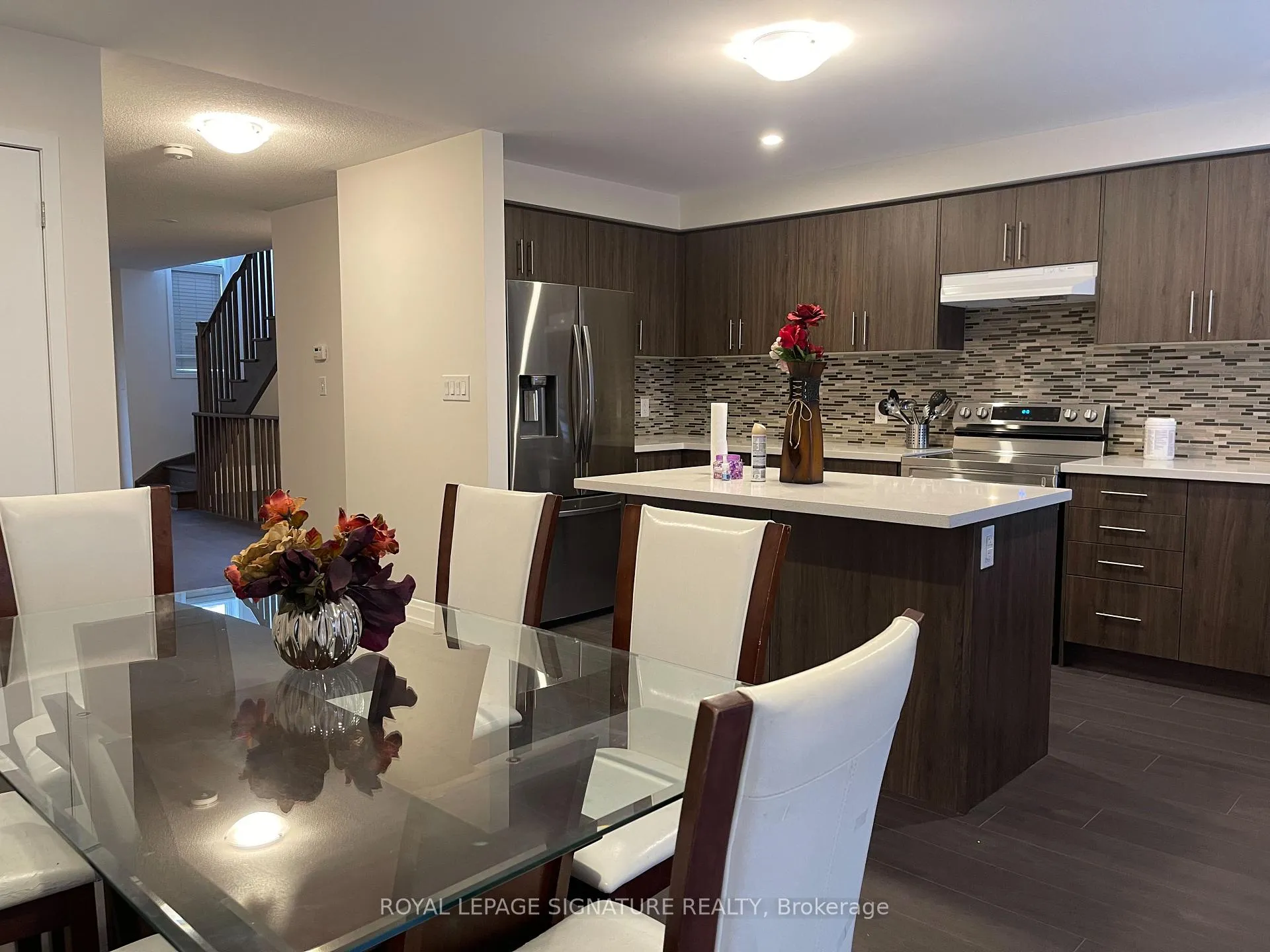 Photo 4 of 1387 Bradenton Path, Oshawa, Eastdale — HOMEH