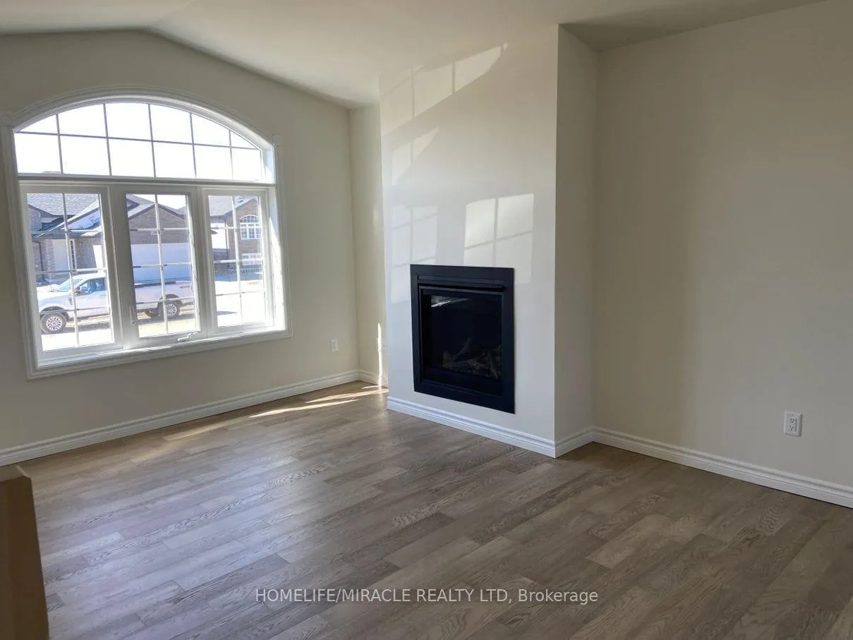 Photo 2 of 395 Magnolia Lane, Lakeshore — HOMEH