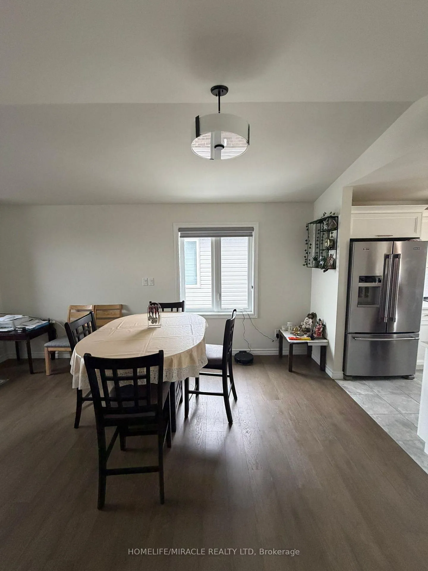 Photo 4 of 395 Magnolia Lane, Lakeshore — HOMEH