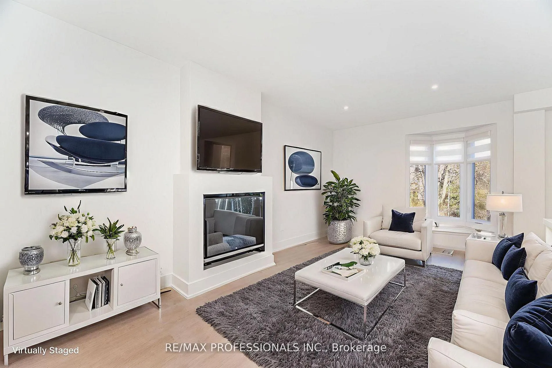 Photo 13 of Unit 7, 3115 New Street, Burlington, Roseland — HOMEH