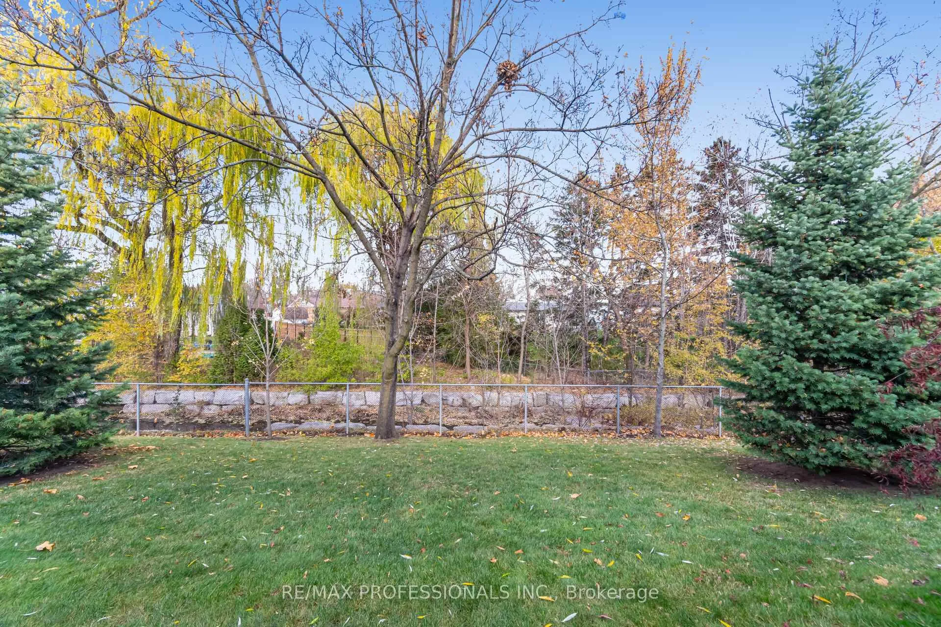 Photo 45 of Unit 7, 3115 New Street, Burlington, Roseland — HOMEH