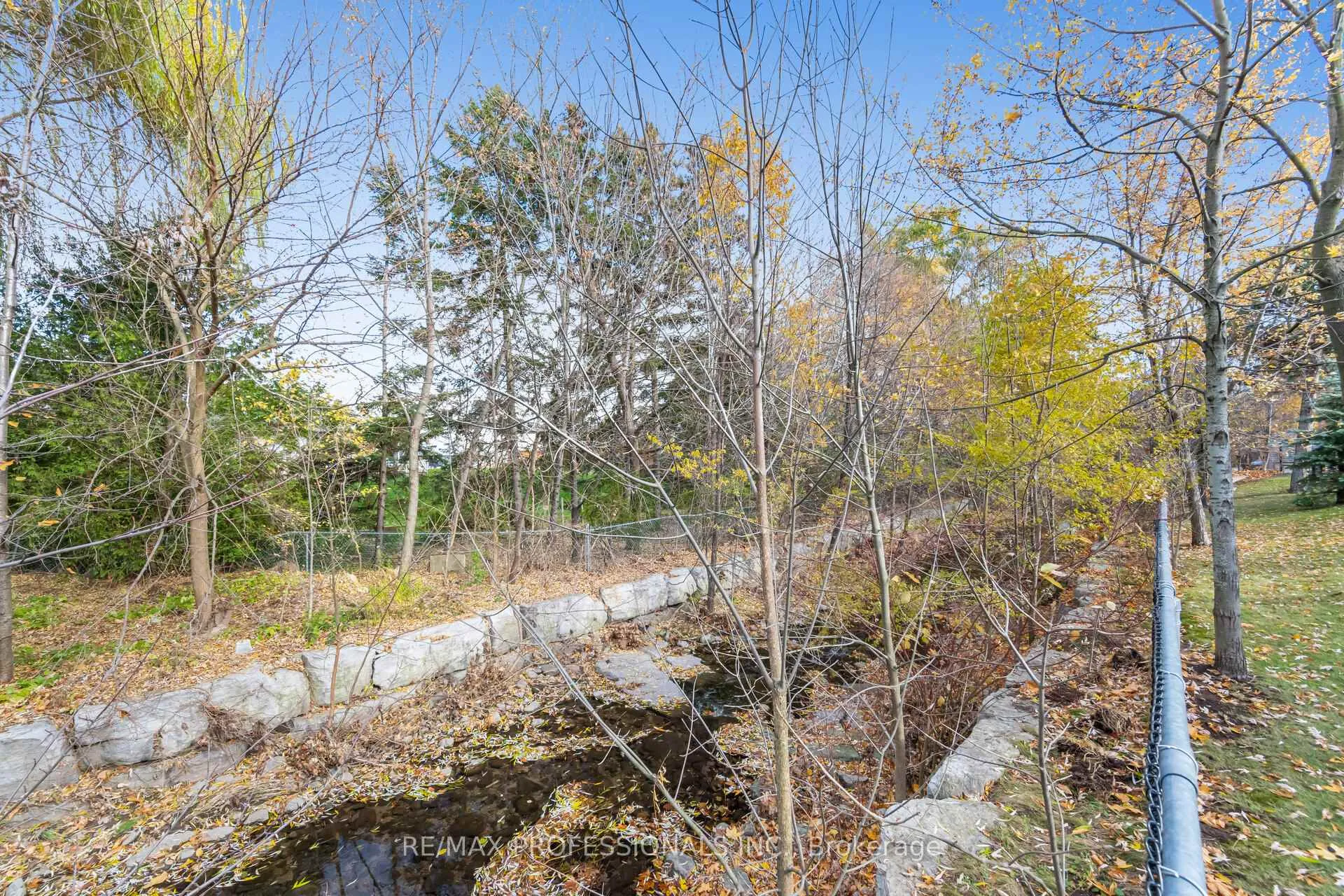 Photo 46 of Unit 7, 3115 New Street, Burlington, Roseland — HOMEH