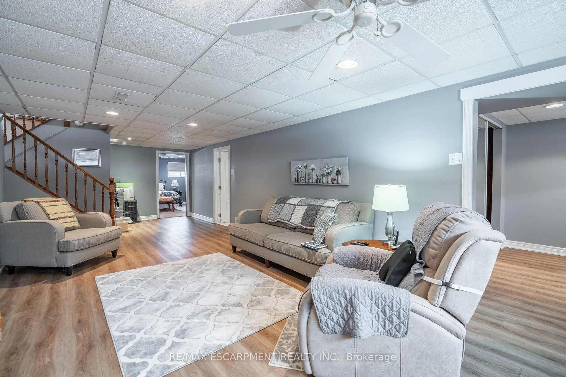 Photo 33 of 19 Valery Court, Hamilton, Gilbert — HOMEH