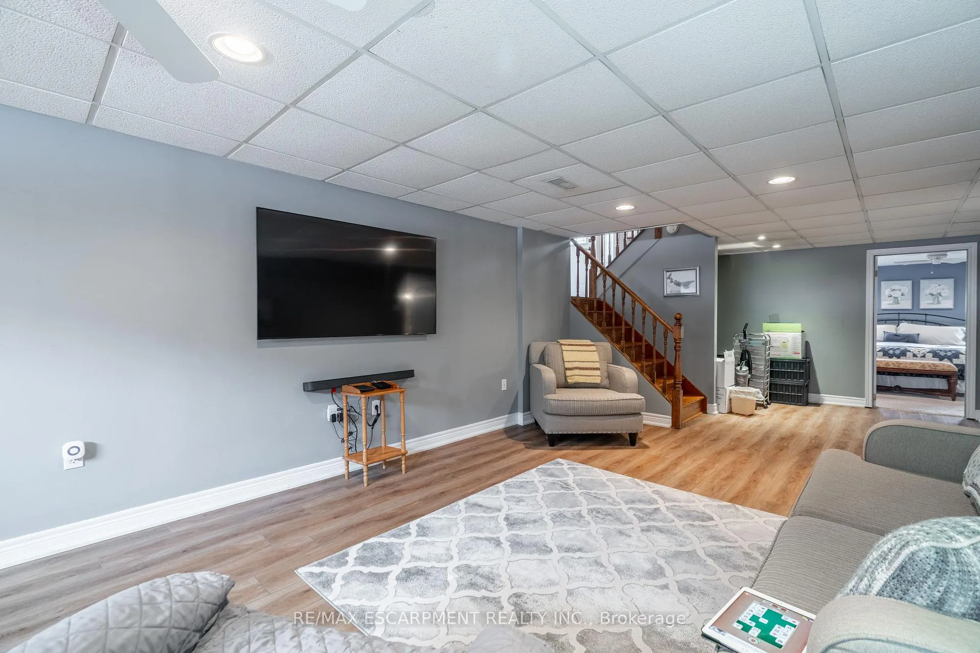 Photo 34 of 19 Valery Court, Hamilton, Gilbert — HOMEH