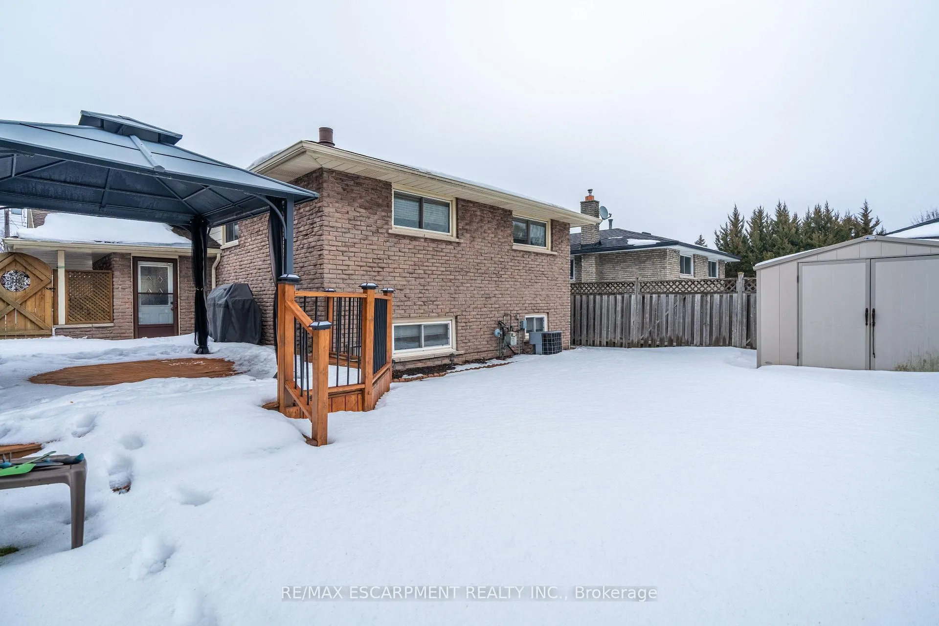 Photo 46 of 19 Valery Court, Hamilton, Gilbert — HOMEH