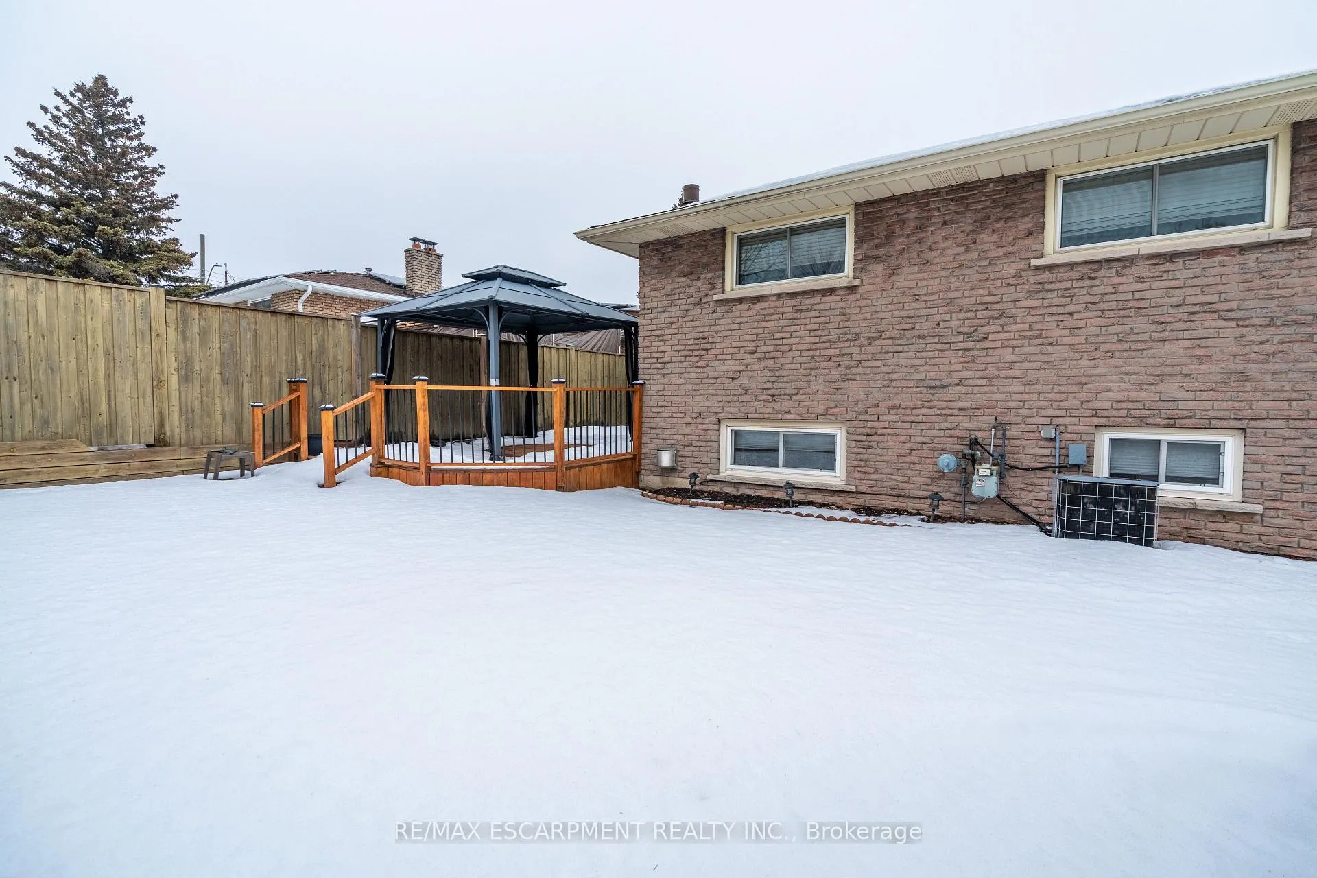 Photo 47 of 19 Valery Court, Hamilton, Gilbert — HOMEH