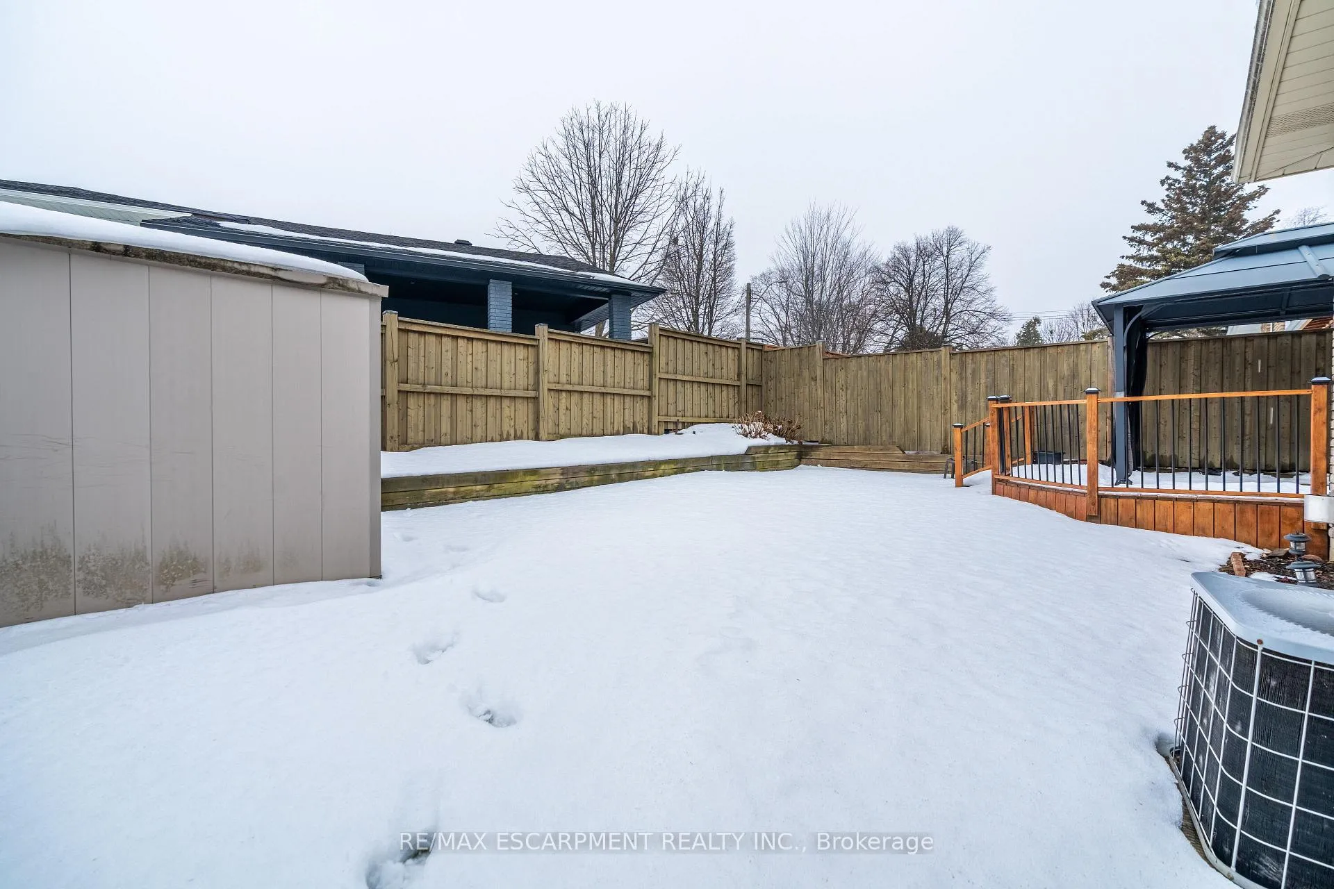 Photo 48 of 19 Valery Court, Hamilton, Gilbert — HOMEH