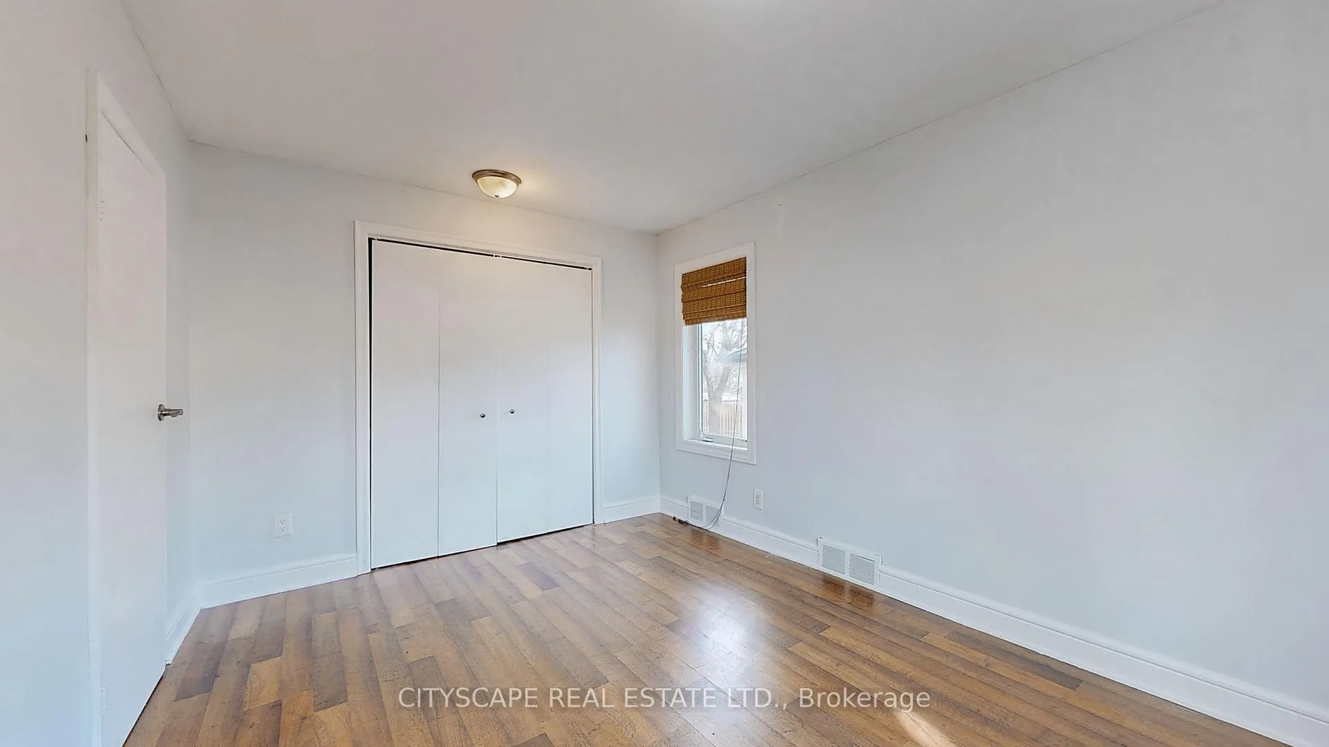 Photo 20 of 39 Woodward Avenue, Brampton, Brampton North — HOMEH