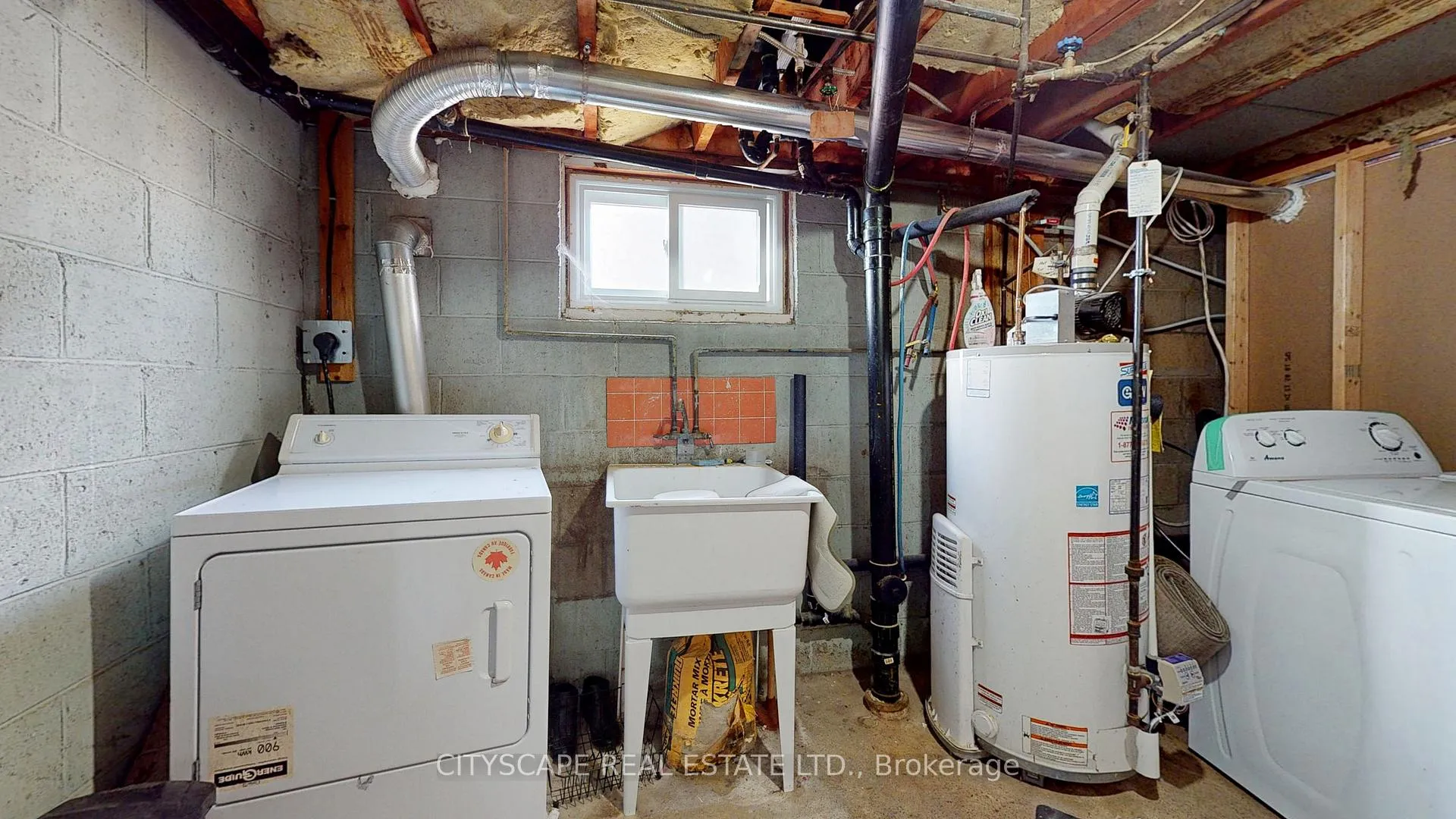 Photo 28 of 39 Woodward Avenue, Brampton, Brampton North — HOMEH