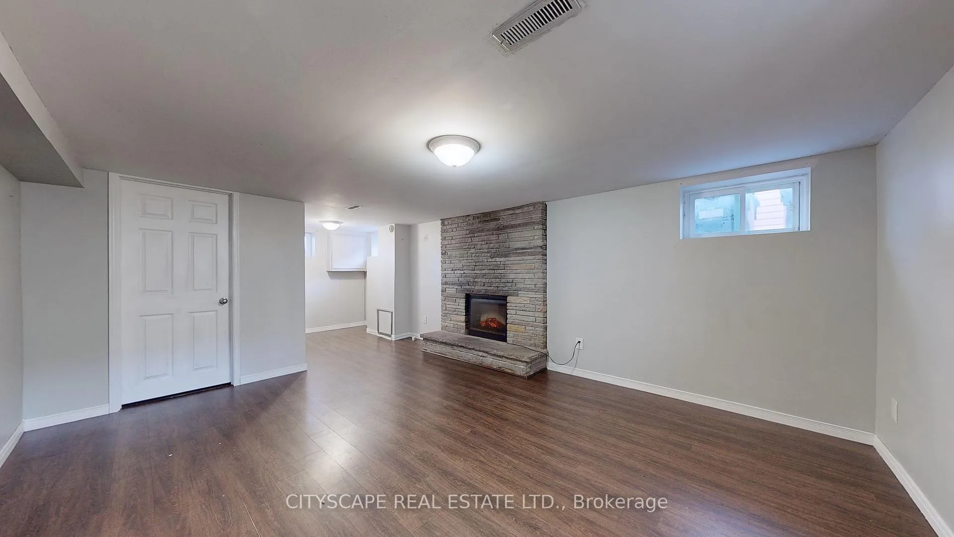 Photo 29 of 39 Woodward Avenue, Brampton, Brampton North — HOMEH