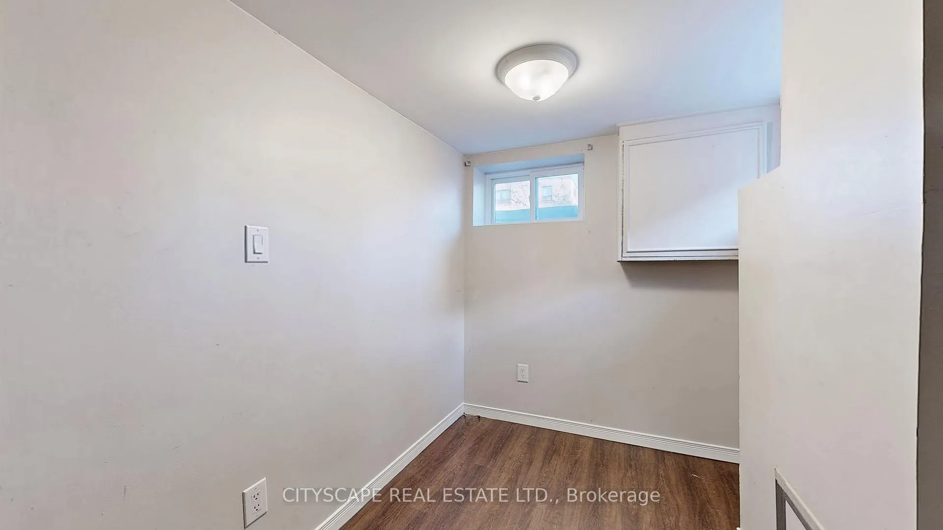 Photo 38 of 39 Woodward Avenue, Brampton, Brampton North — HOMEH