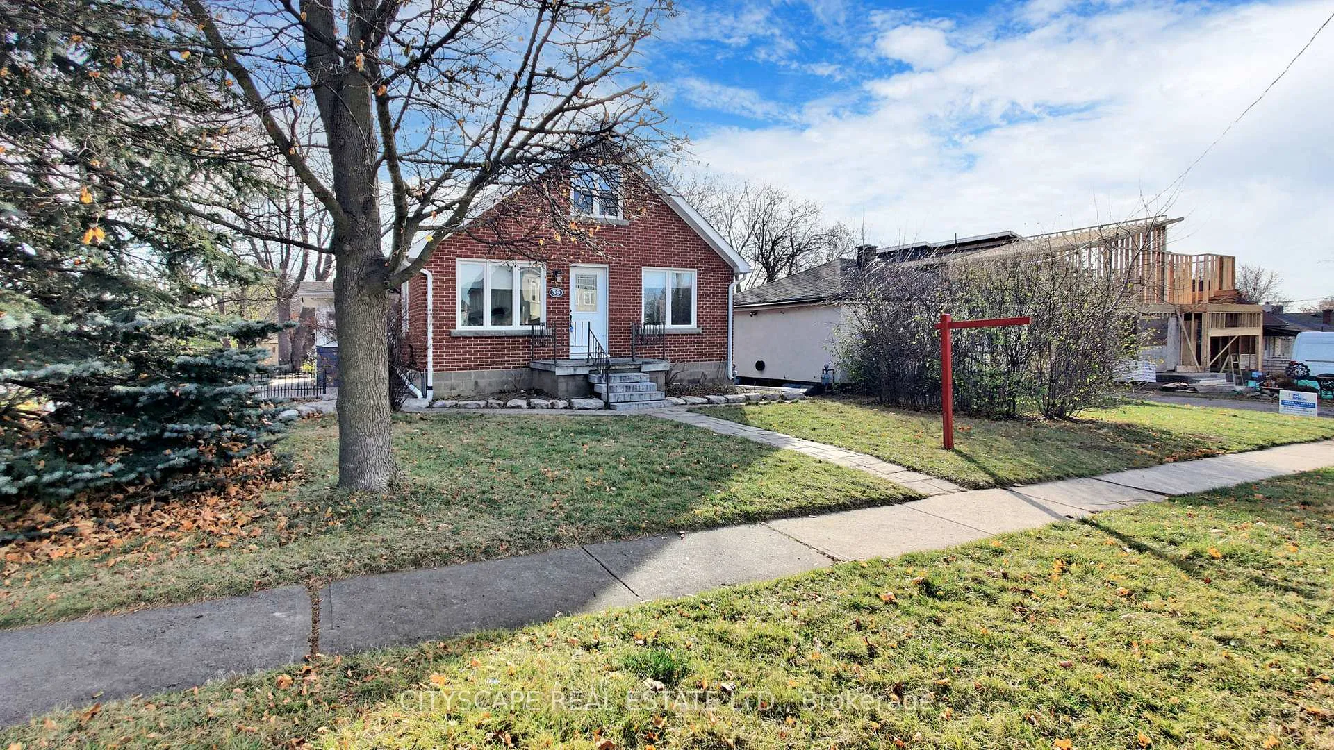 Photo 41 of 39 Woodward Avenue, Brampton, Brampton North — HOMEH