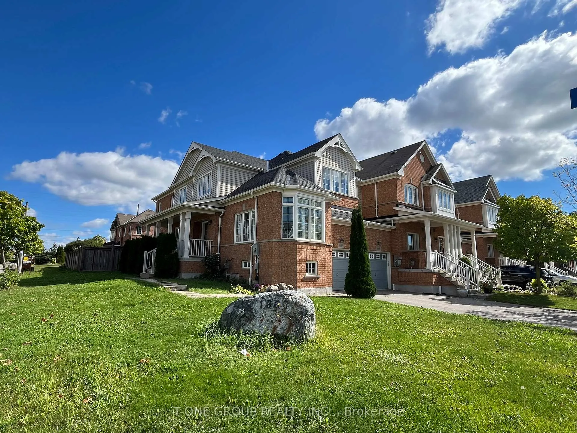 Photo 1 of 1667 Frolis Street, Oshawa, Taunton — HOMEH