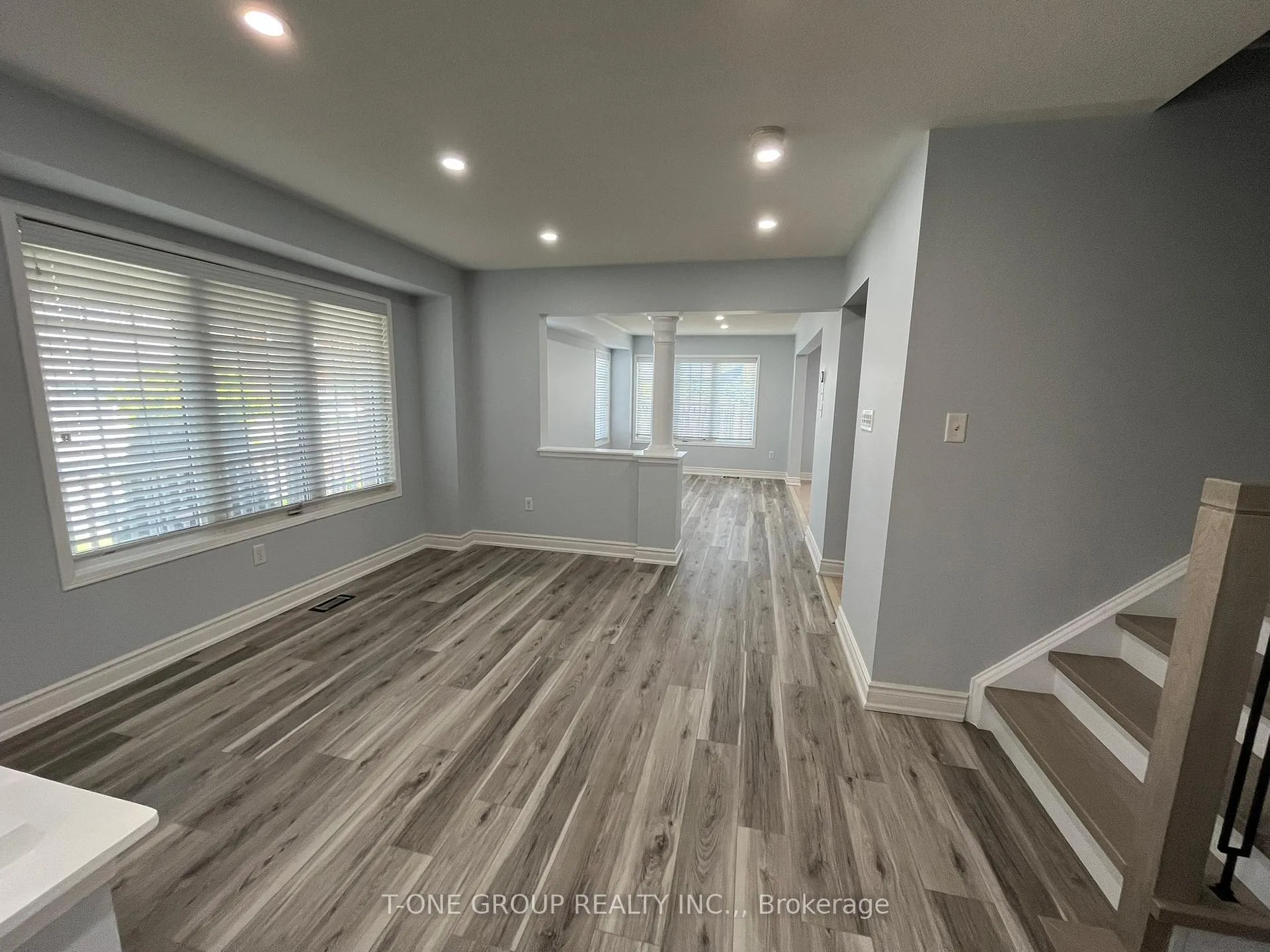 Photo 9 of 1667 Frolis Street, Oshawa, Taunton — HOMEH
