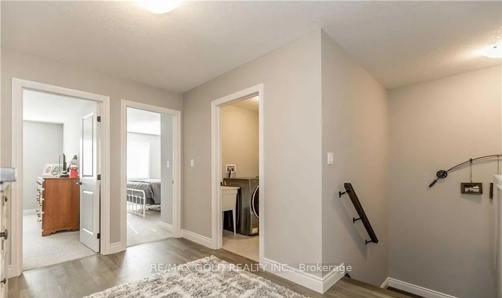Photo 13 of 971 Wright Drive, Midland — HOMEH