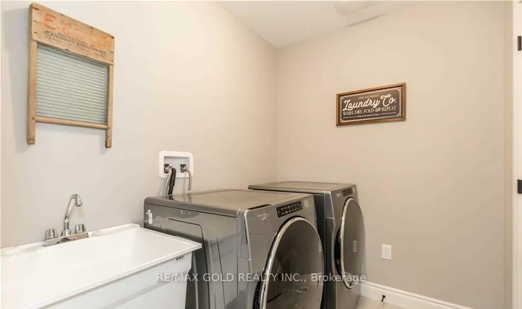 Photo 14 of 971 Wright Drive, Midland — HOMEH
